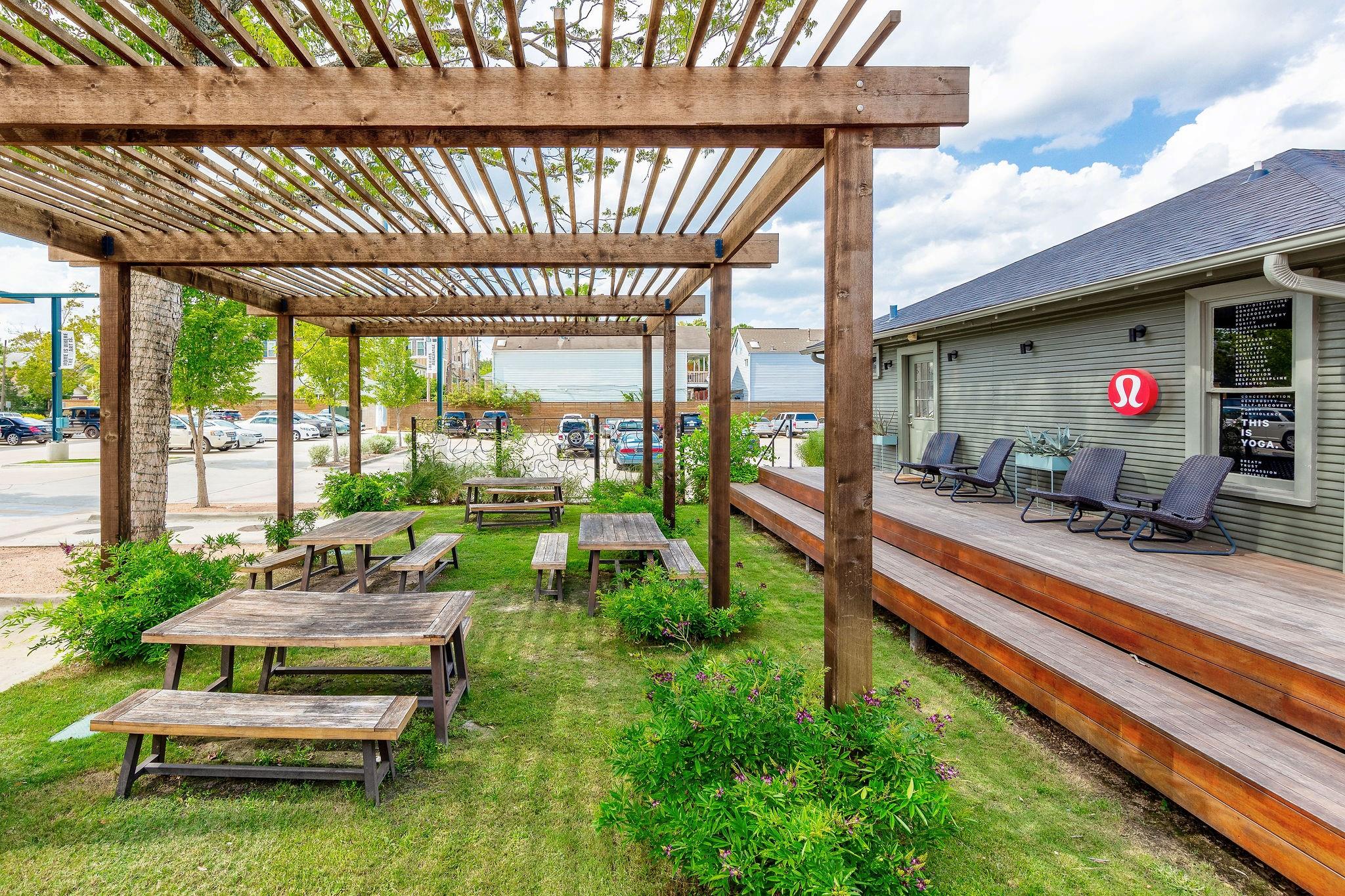 936 W 26th Street # B