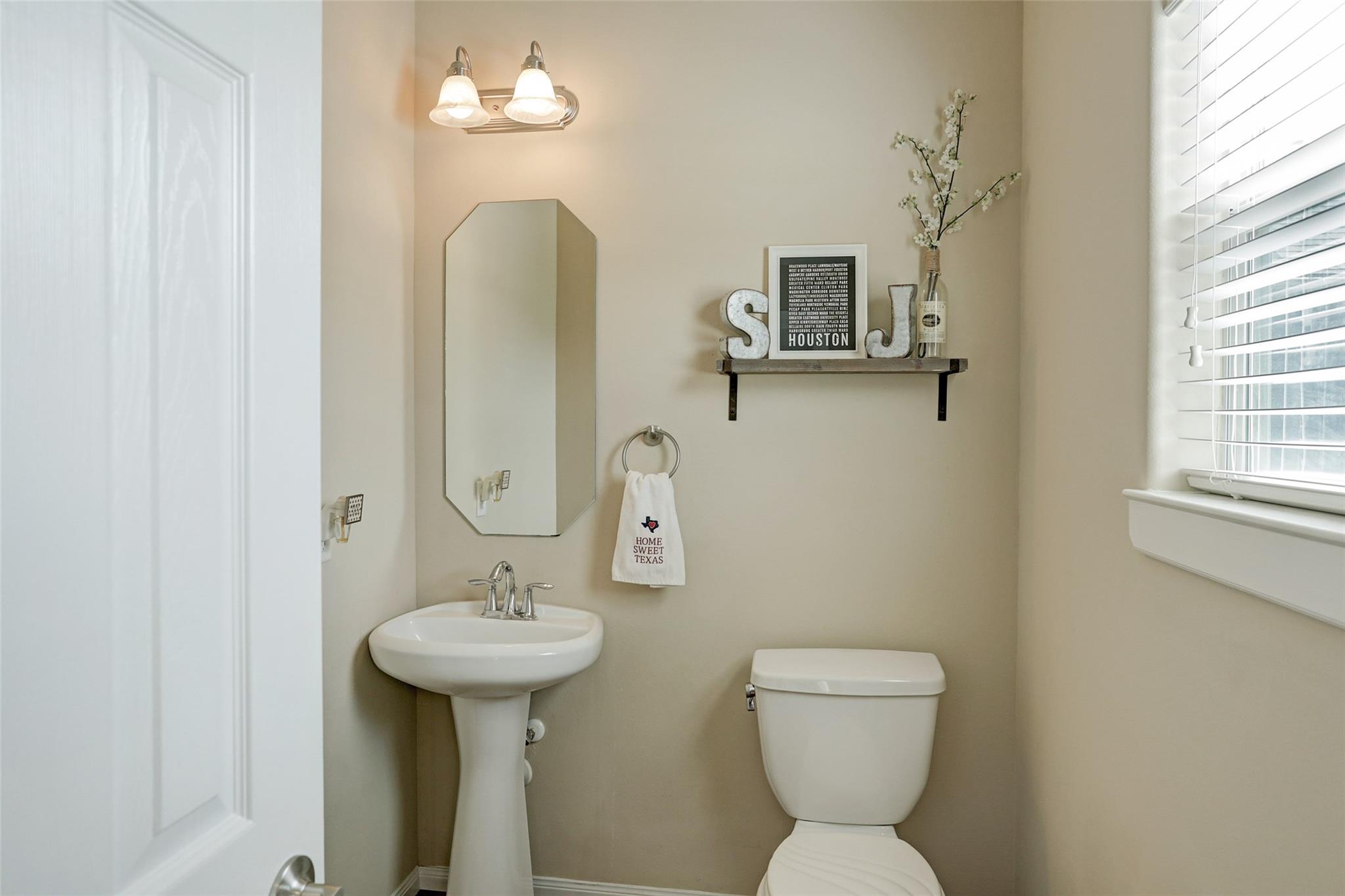 936 W 26th Street # B