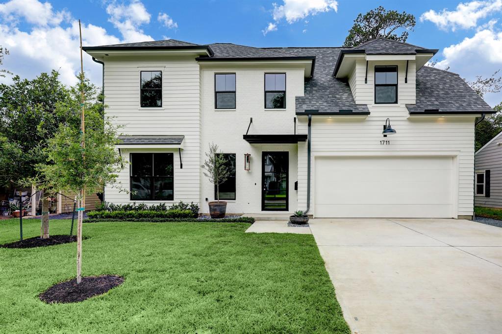 1614 Woodcrest Drive