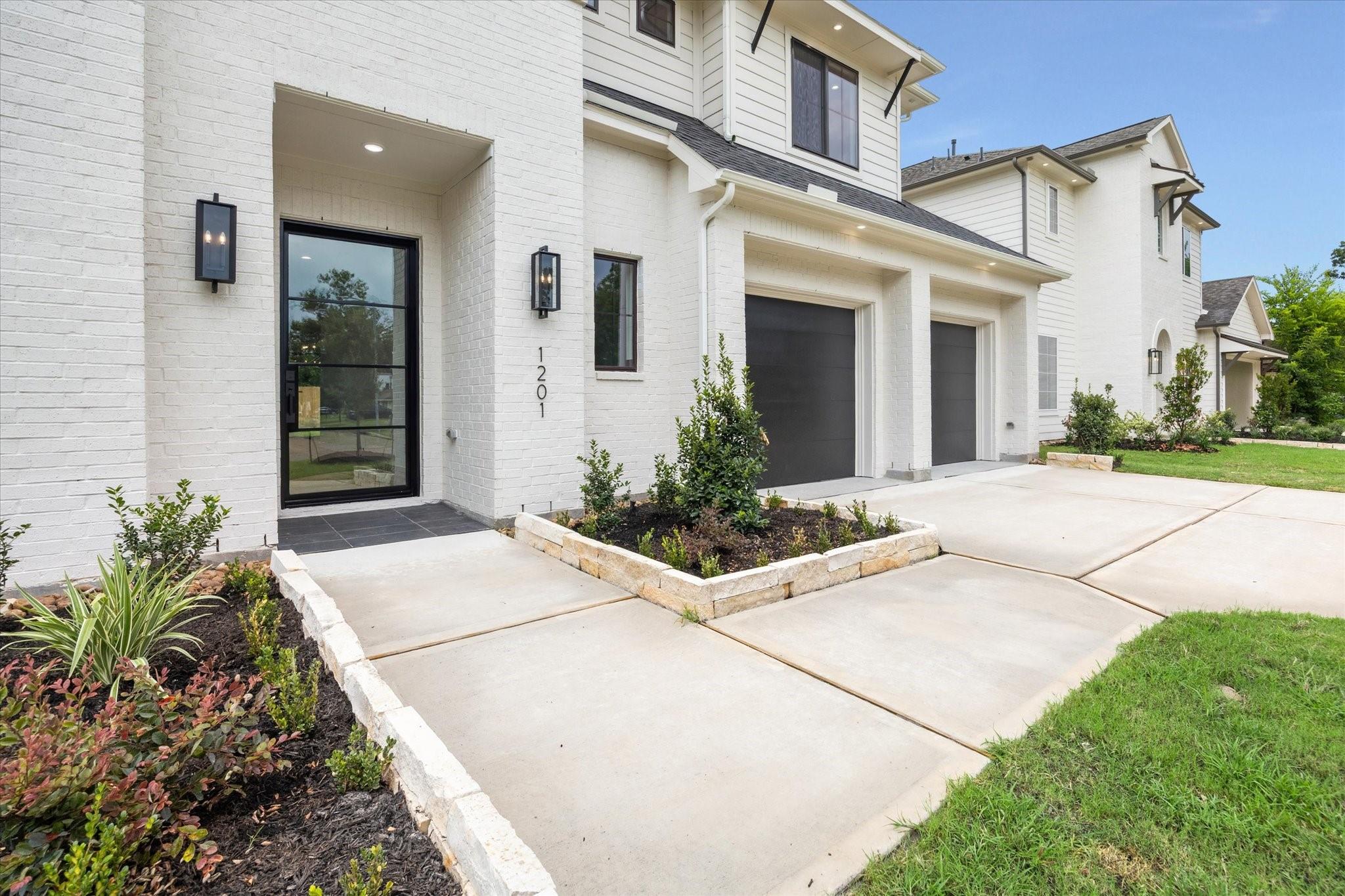 1201 Confederate Road