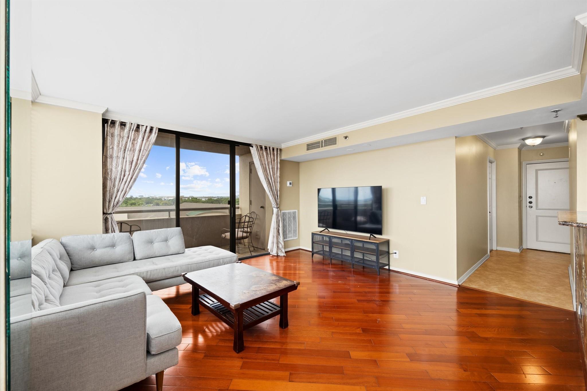 3525 Sage Road # 716
