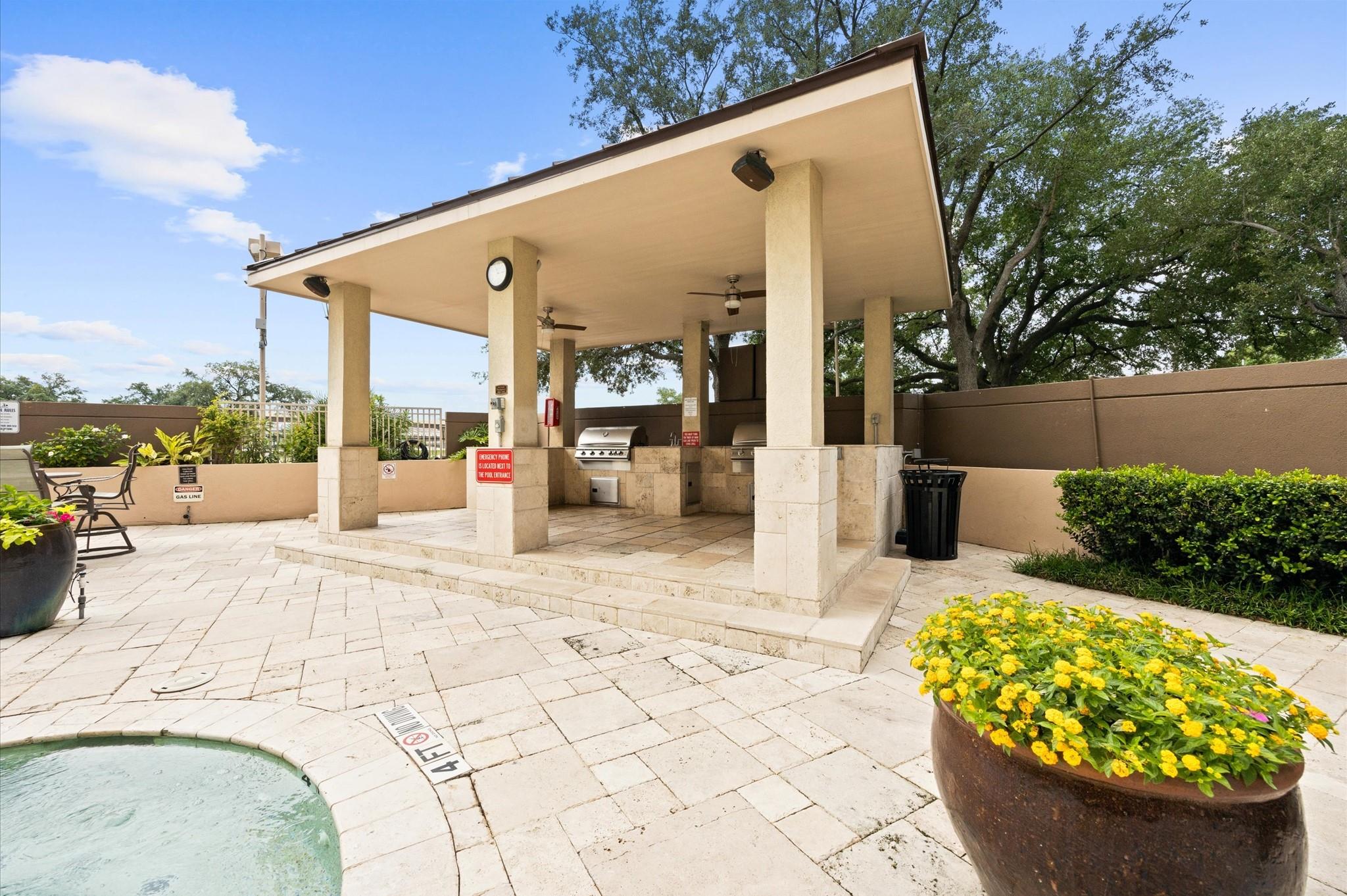 3525 Sage Road # 716