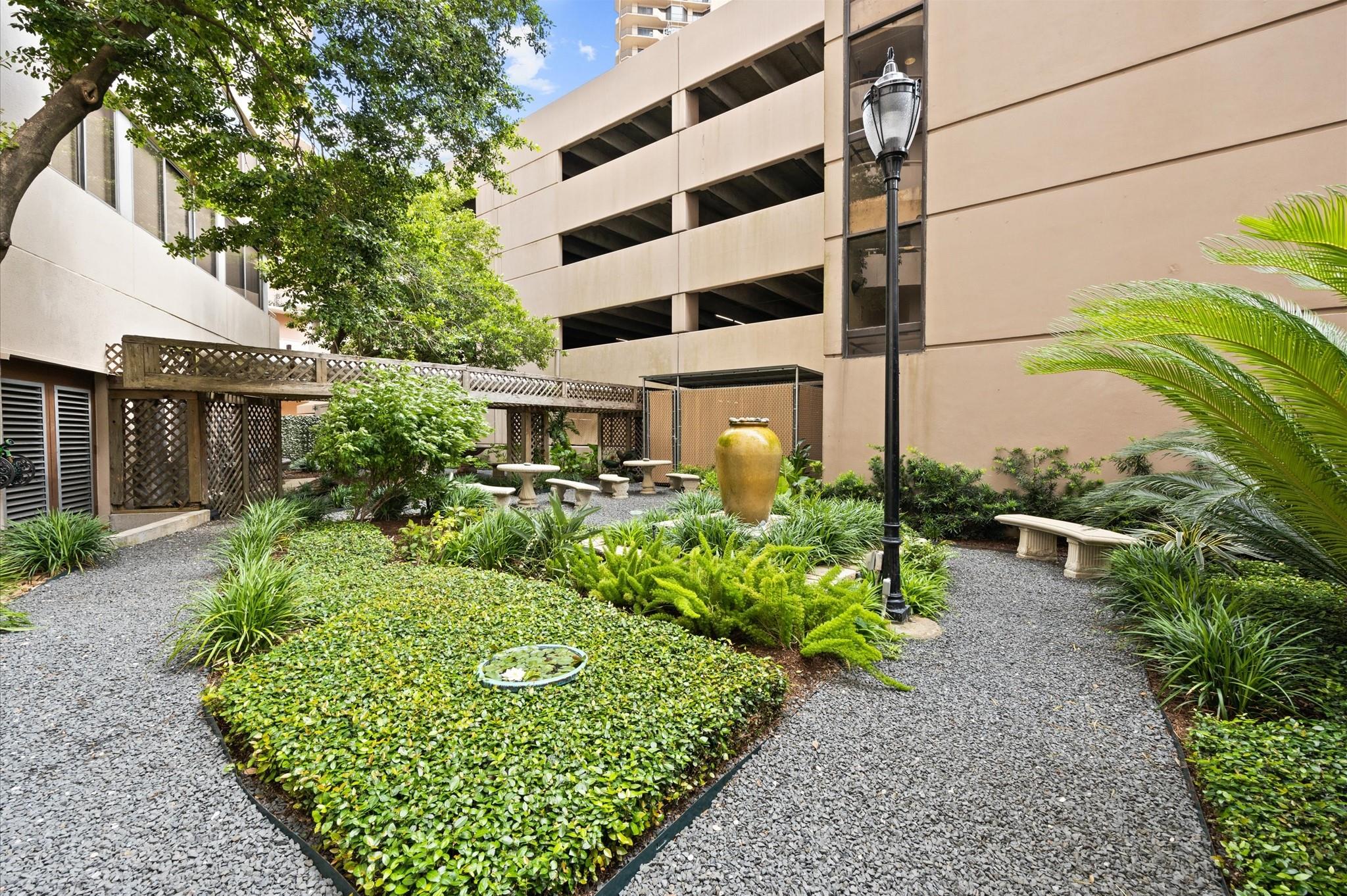 3525 Sage Road # 716