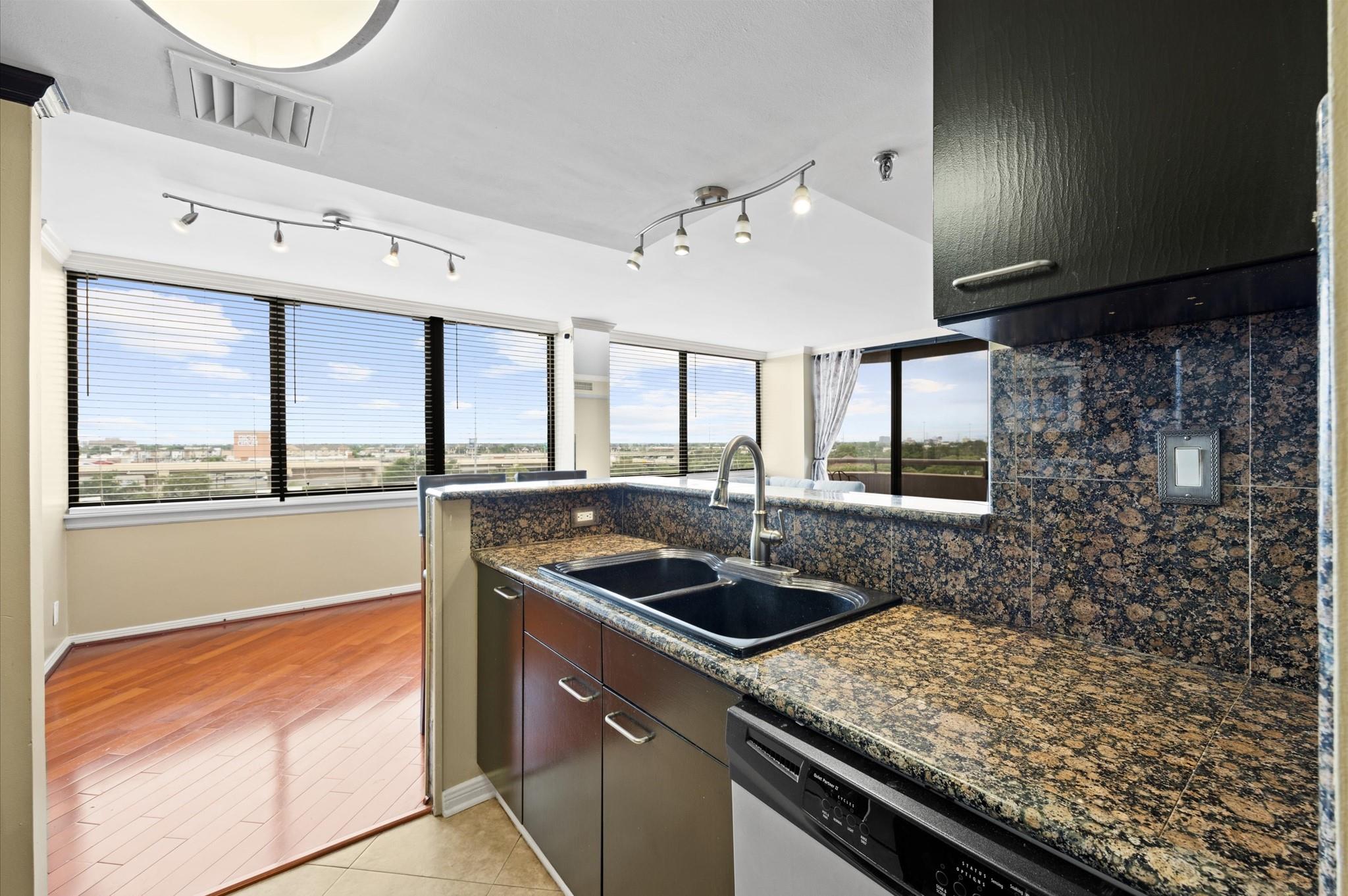 3525 Sage Road # 716