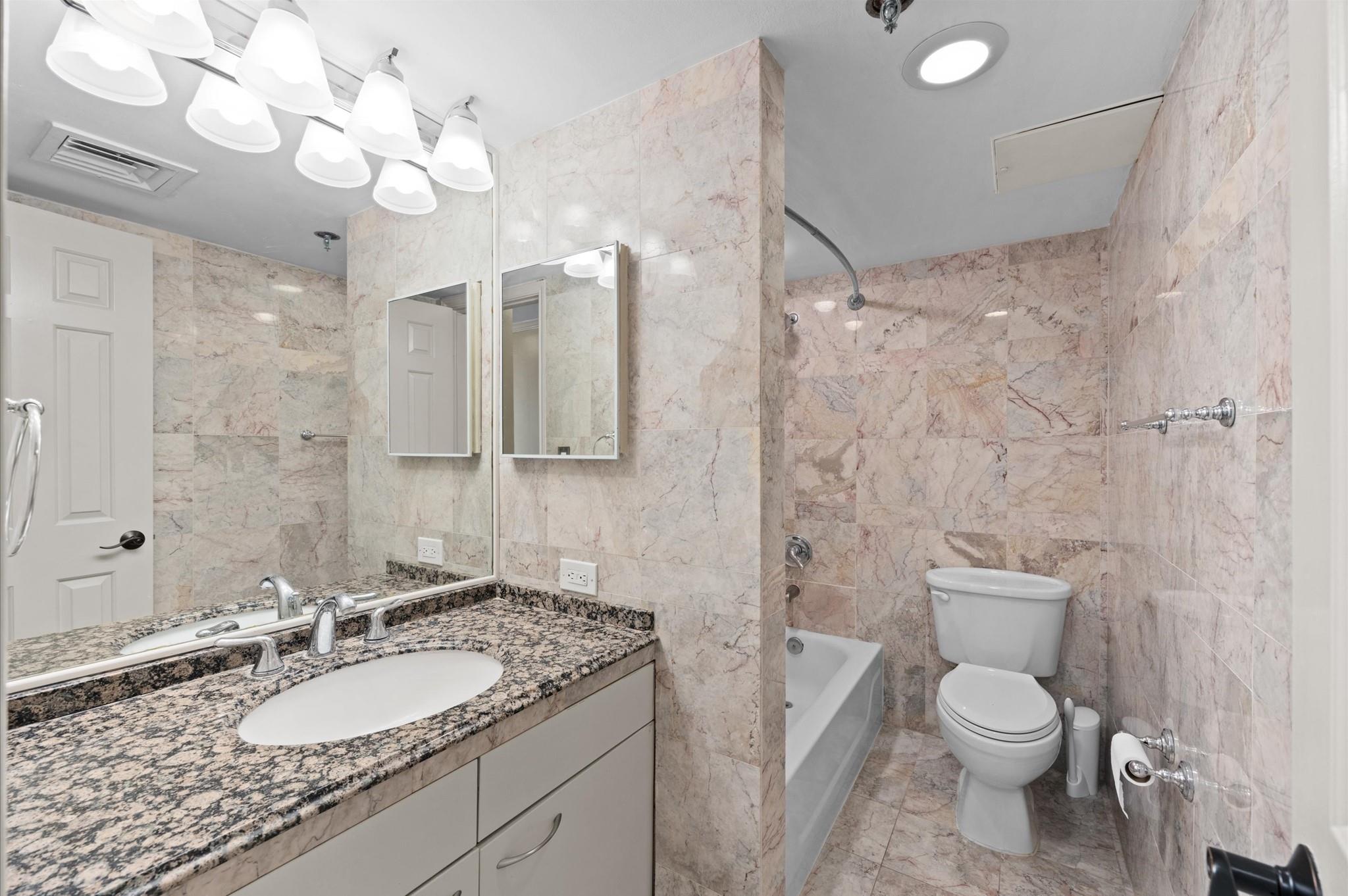 3525 Sage Road # 716
