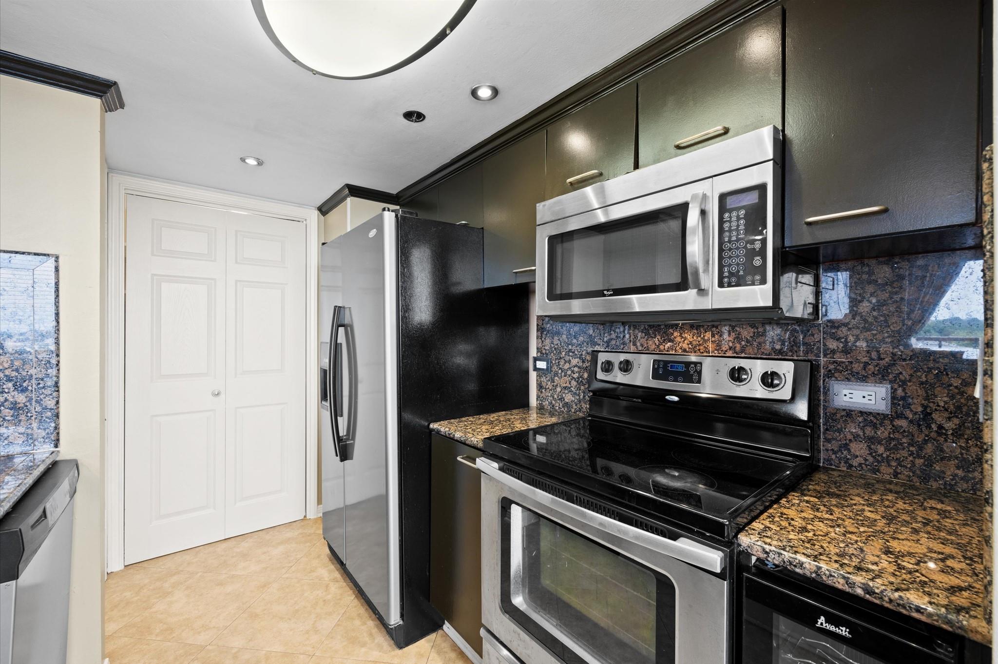 3525 Sage Road # 716
