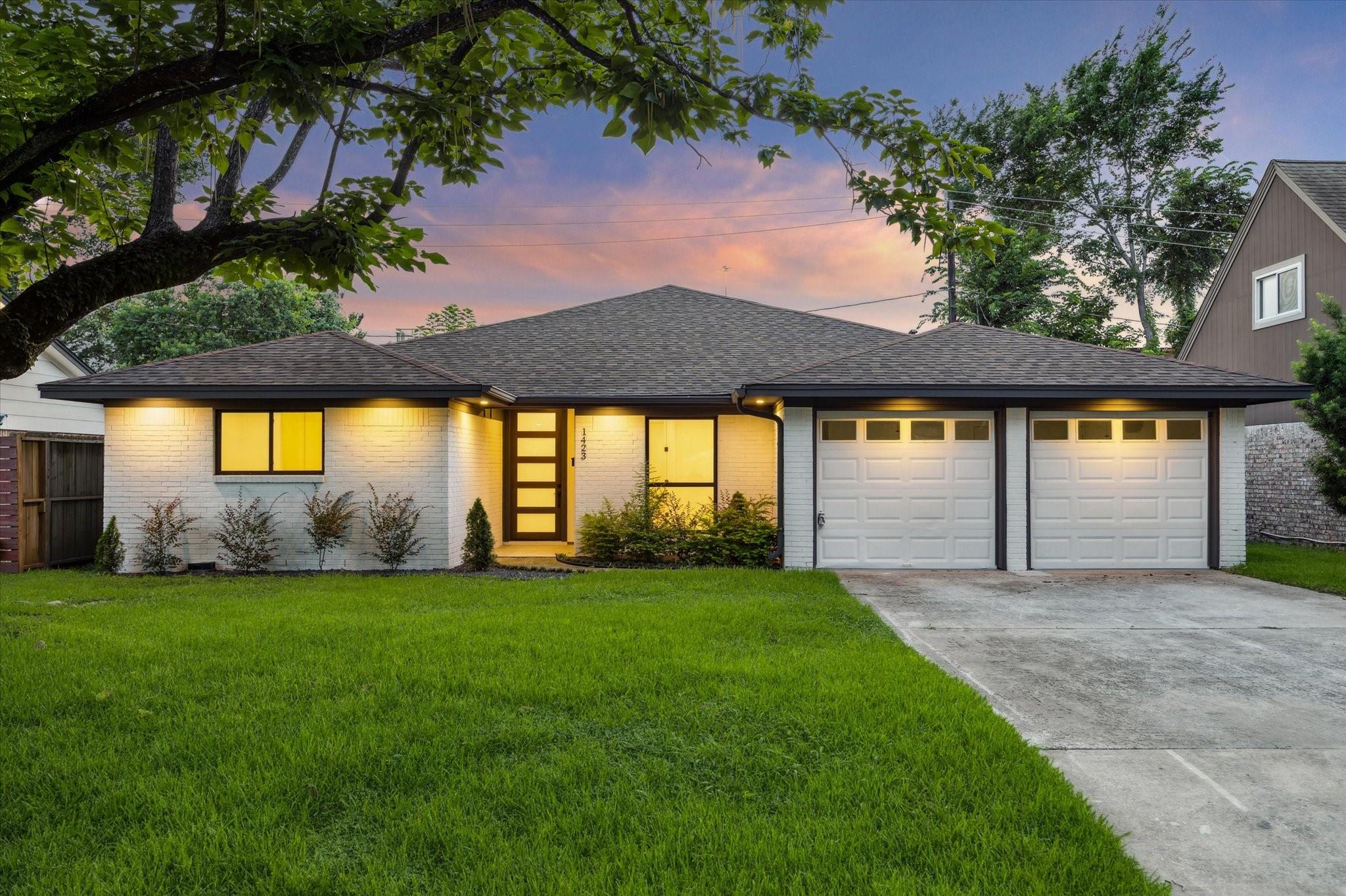 1423 Mapleton Drive
