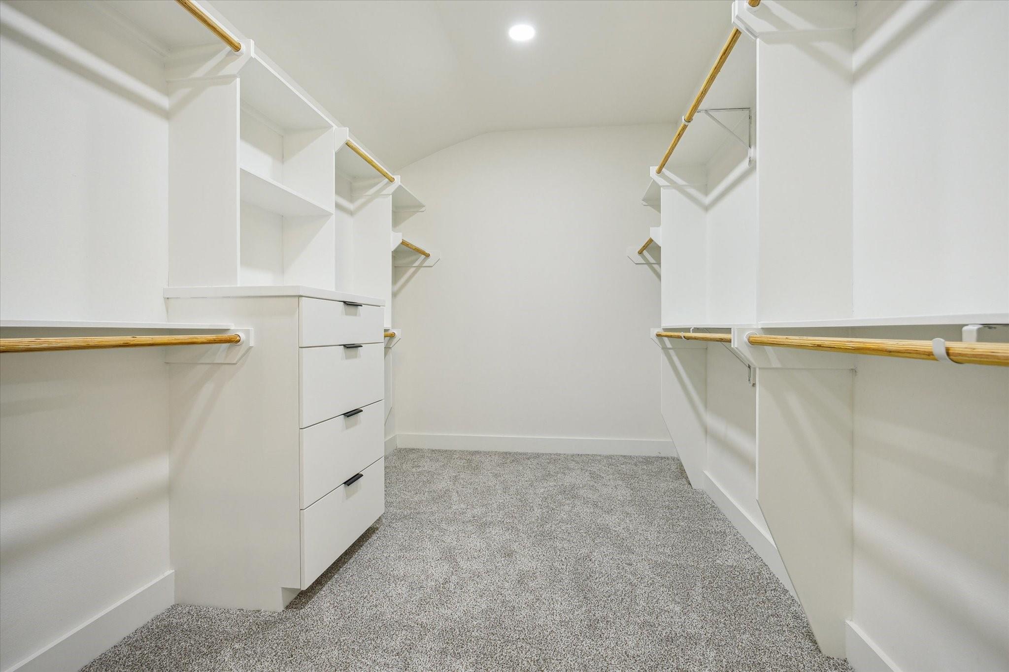 1423 Mapleton Drive