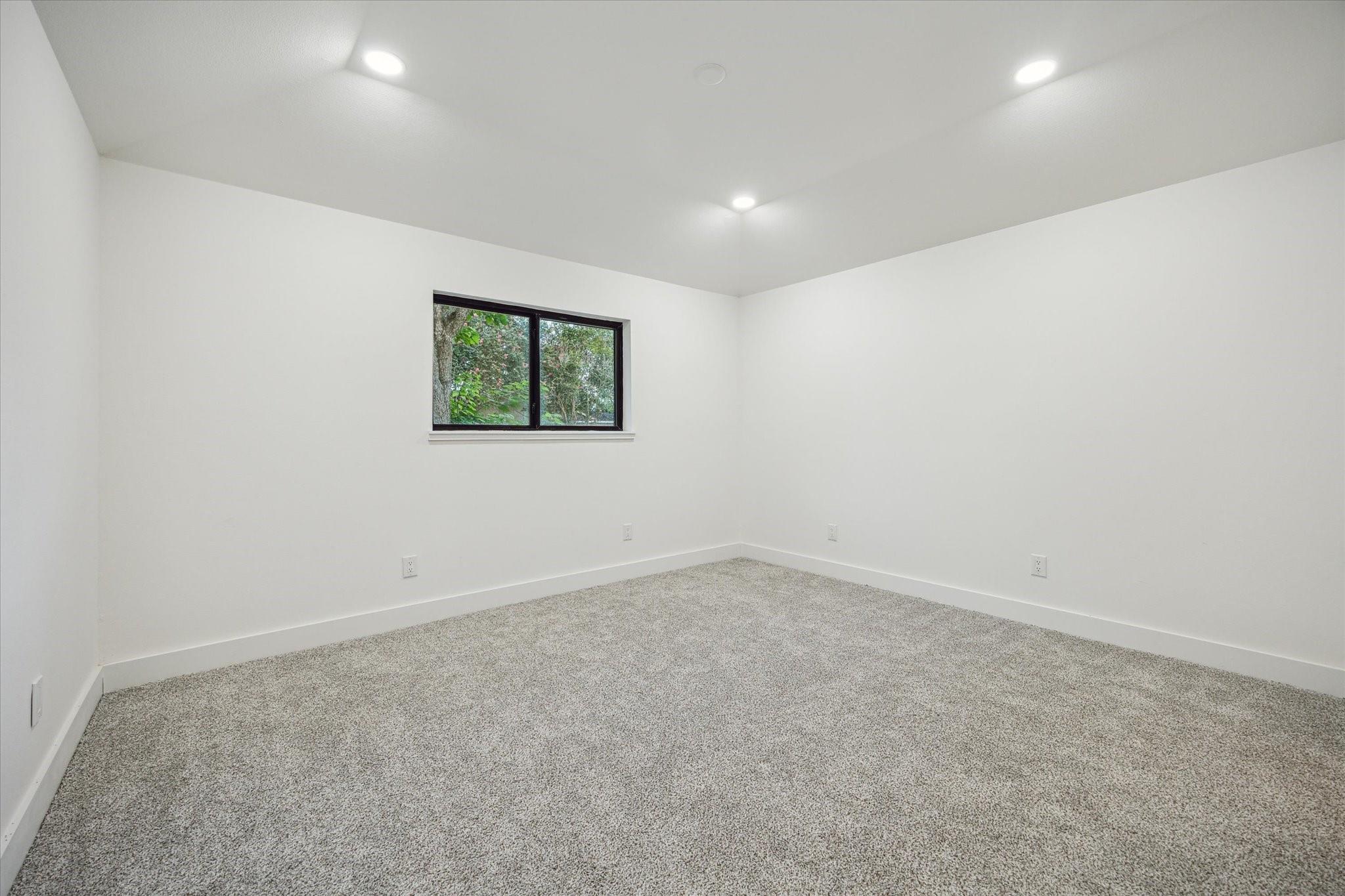 1423 Mapleton Drive