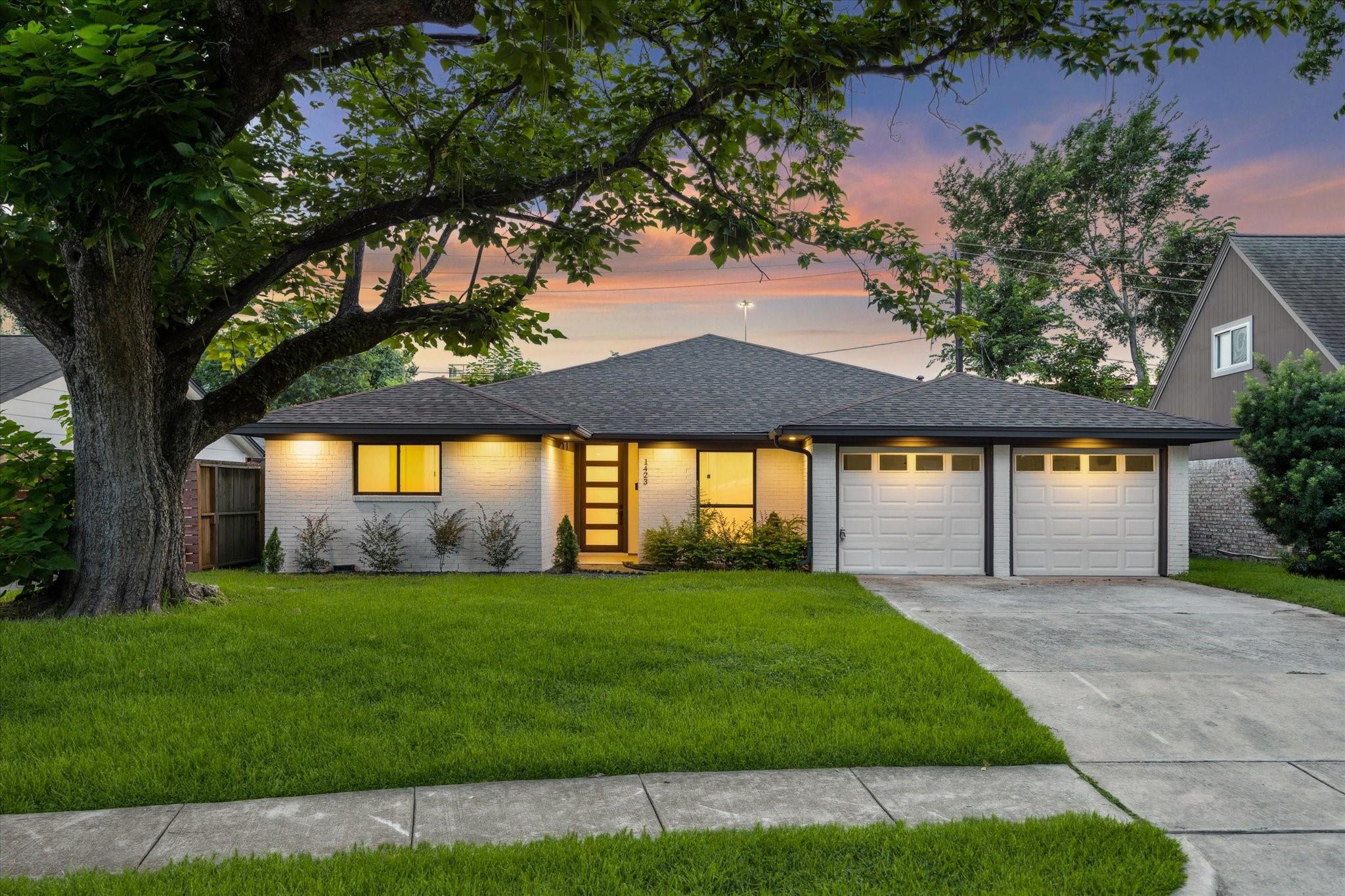 1423 Mapleton Drive