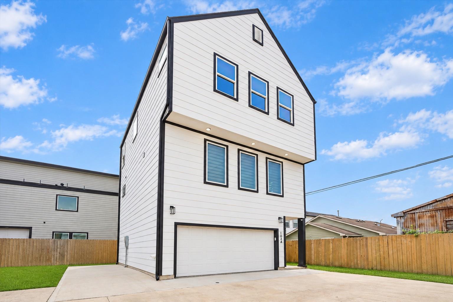 104 E 44th Street # A