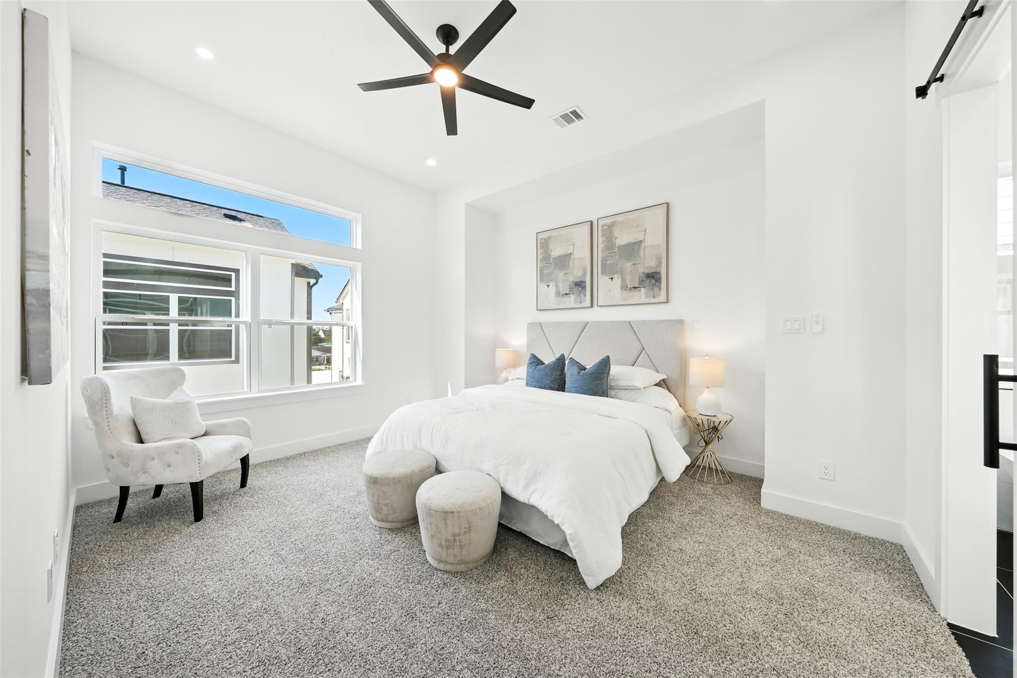 1913 Hoskins Drive # H