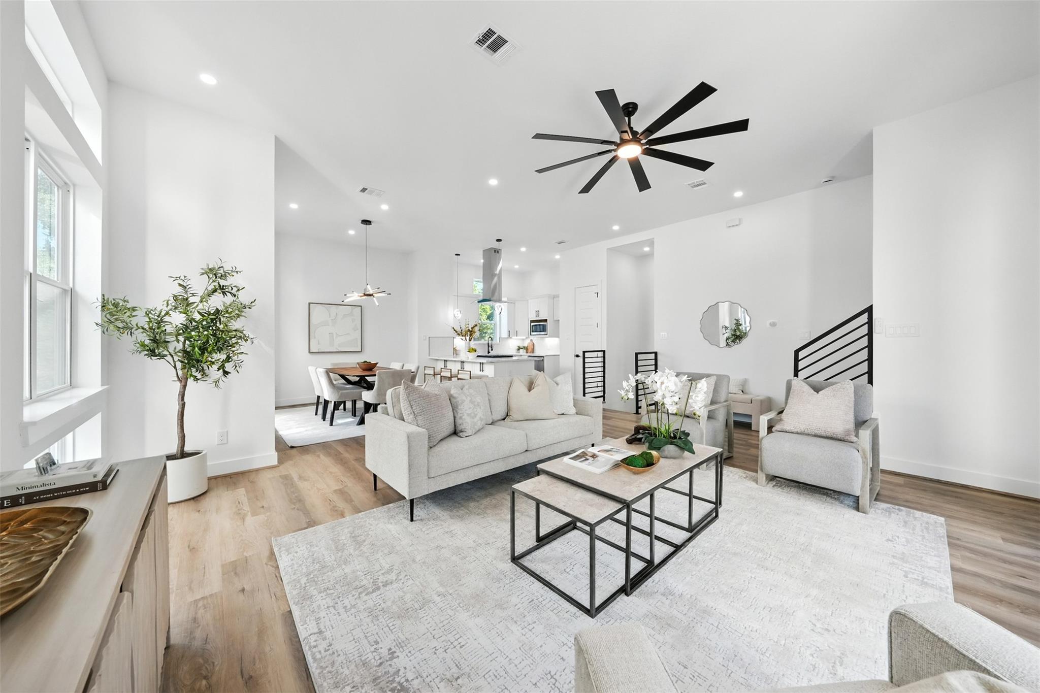 1913 Hoskins Drive # H