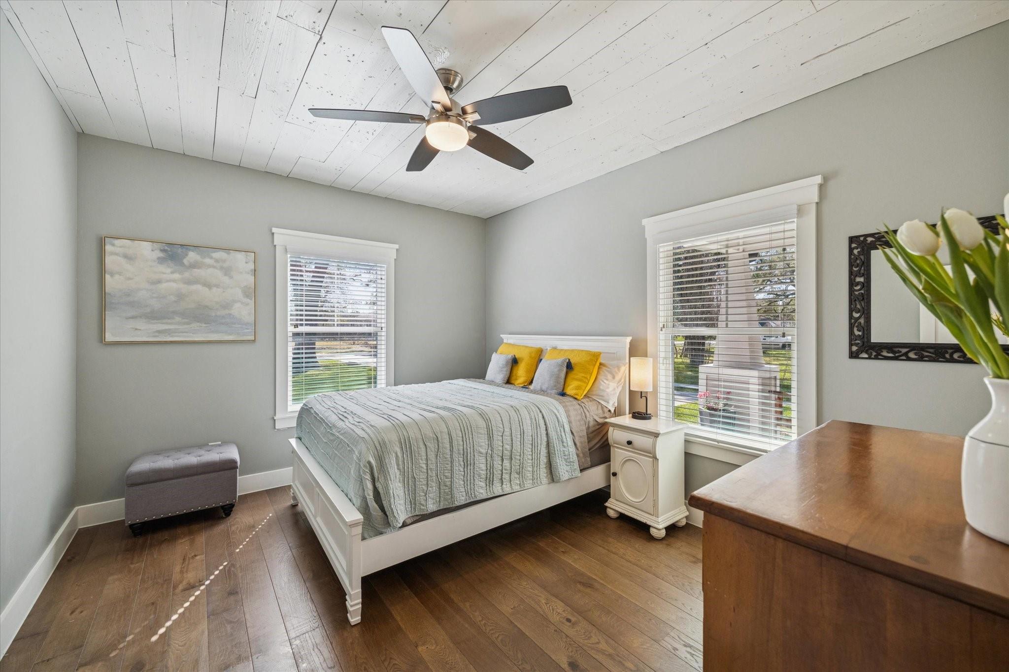 216 W 30th Street