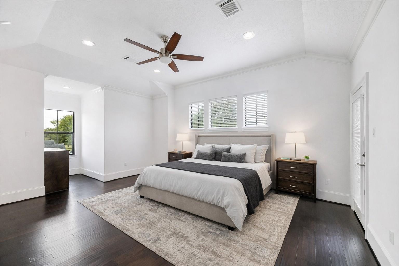 3942 Charleston Street