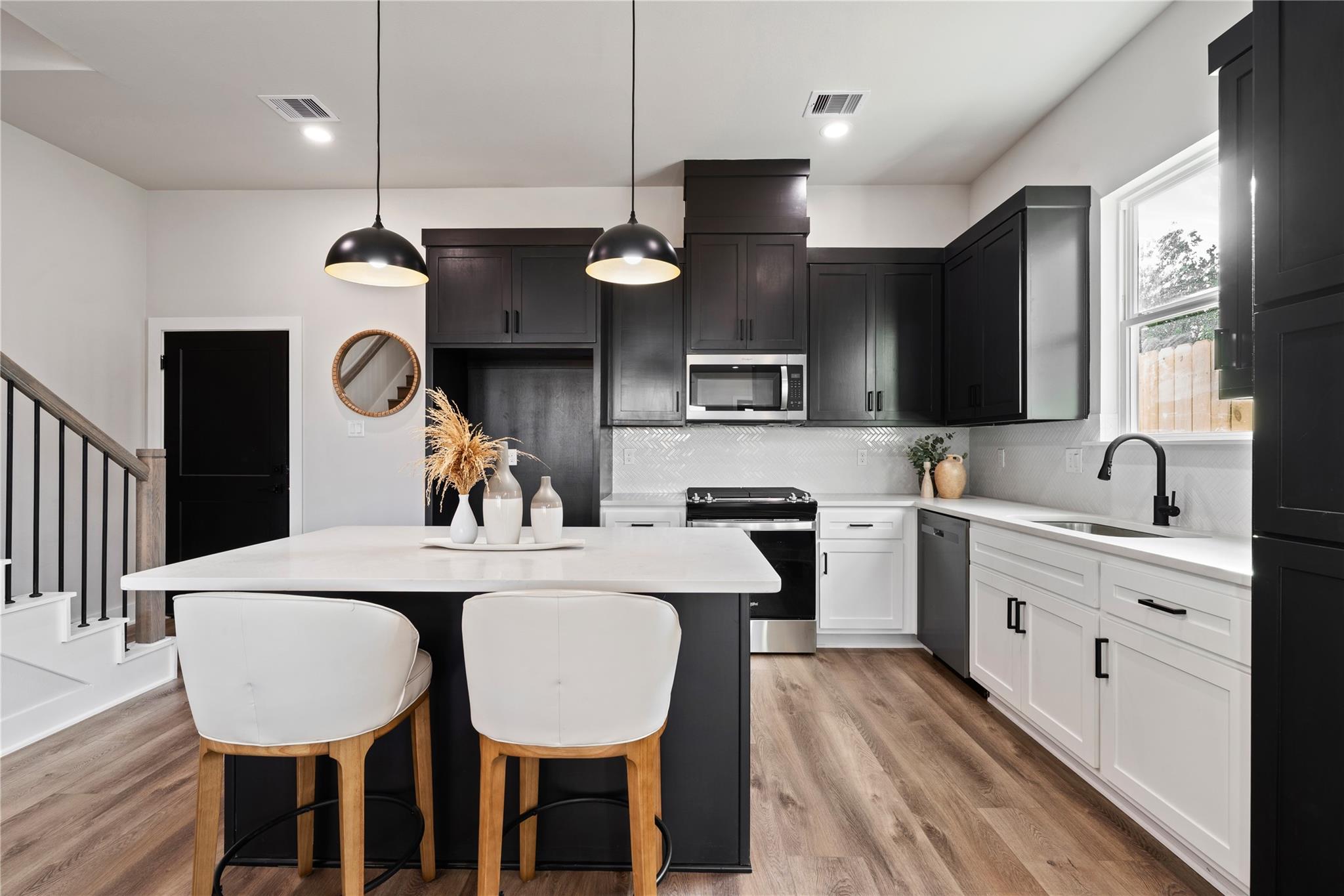4605 Brady Street # B Unit: A-B