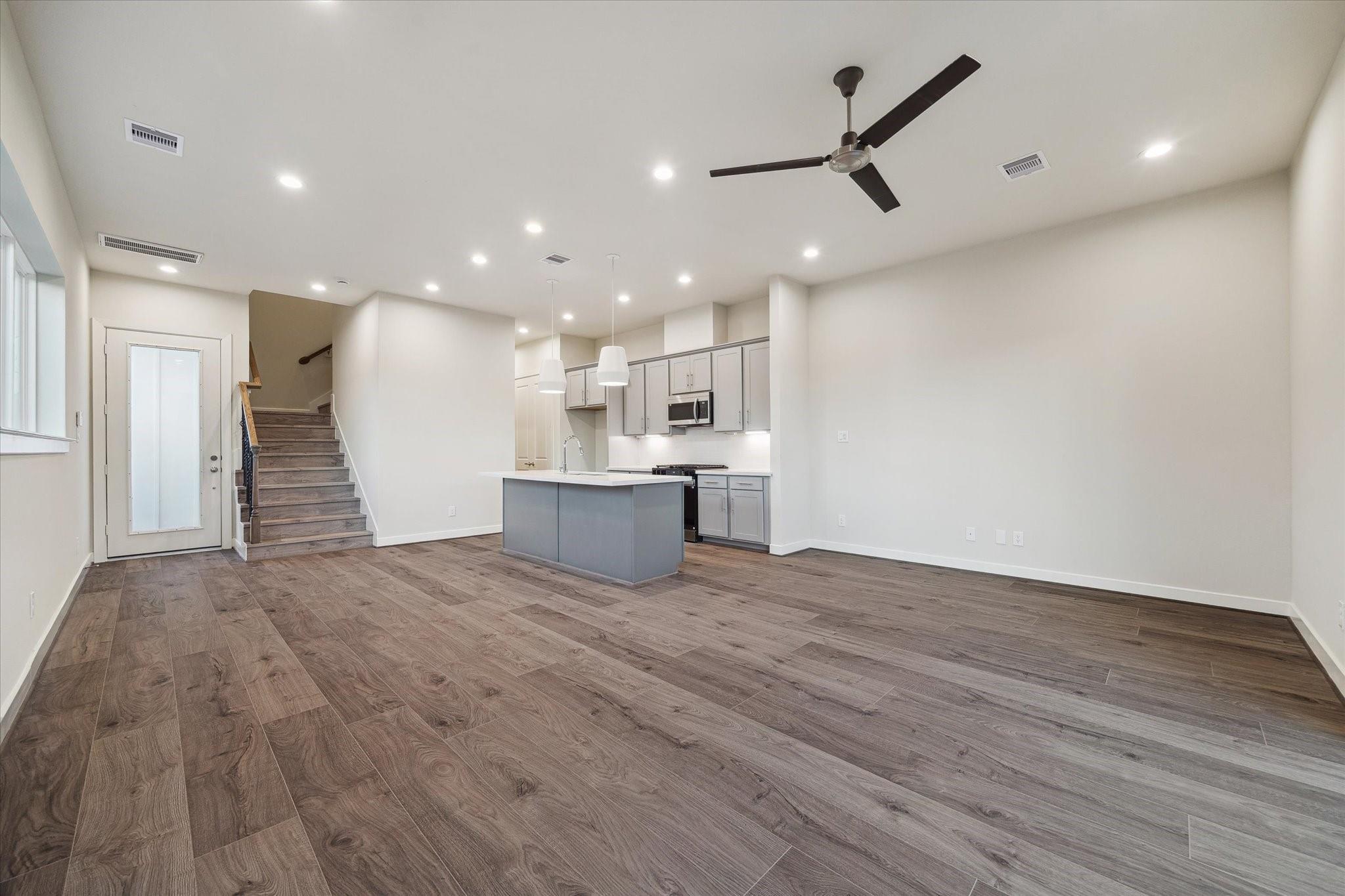 3925 Willowbend Point Drive