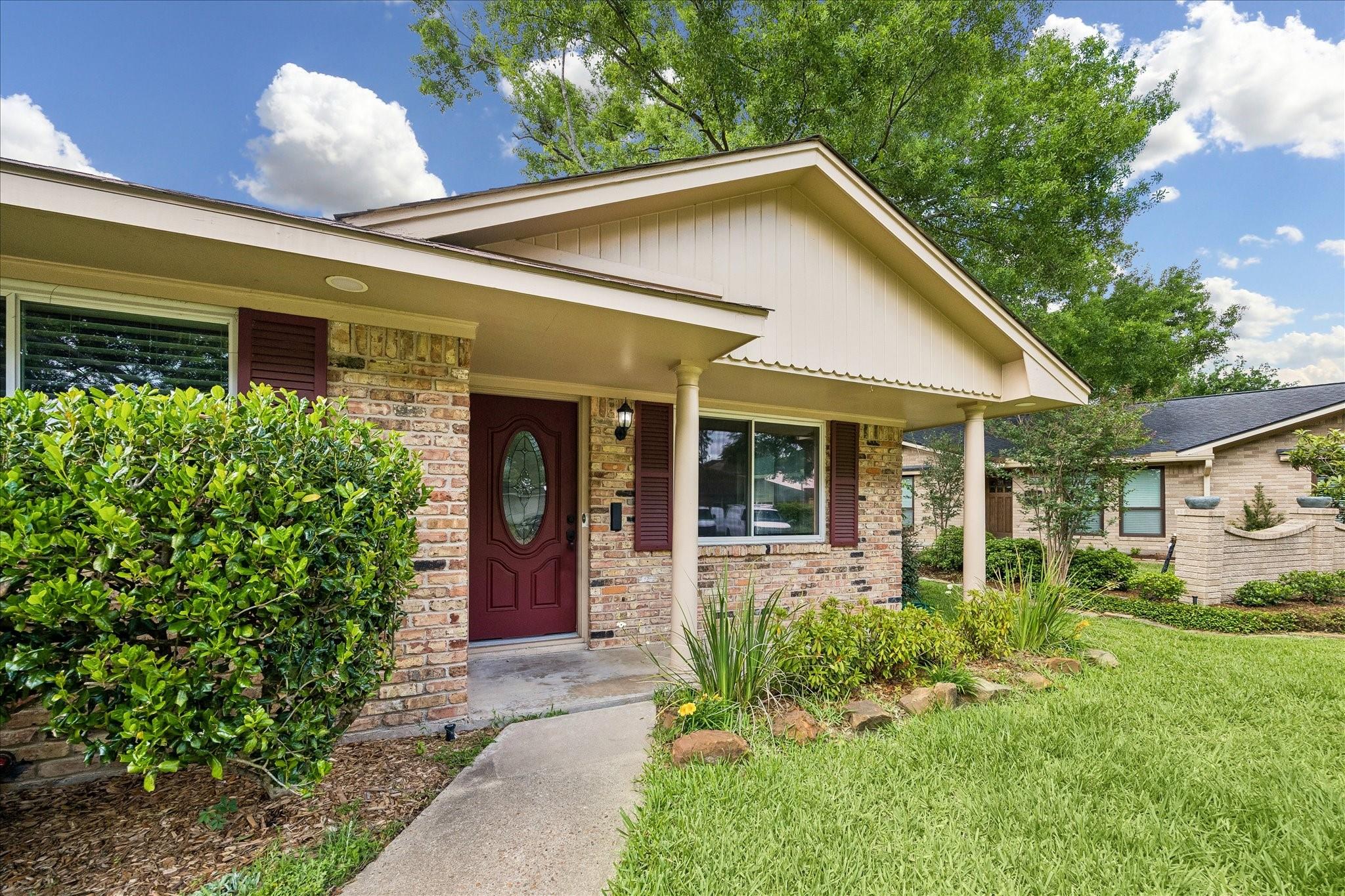 1607 Willowby Drive