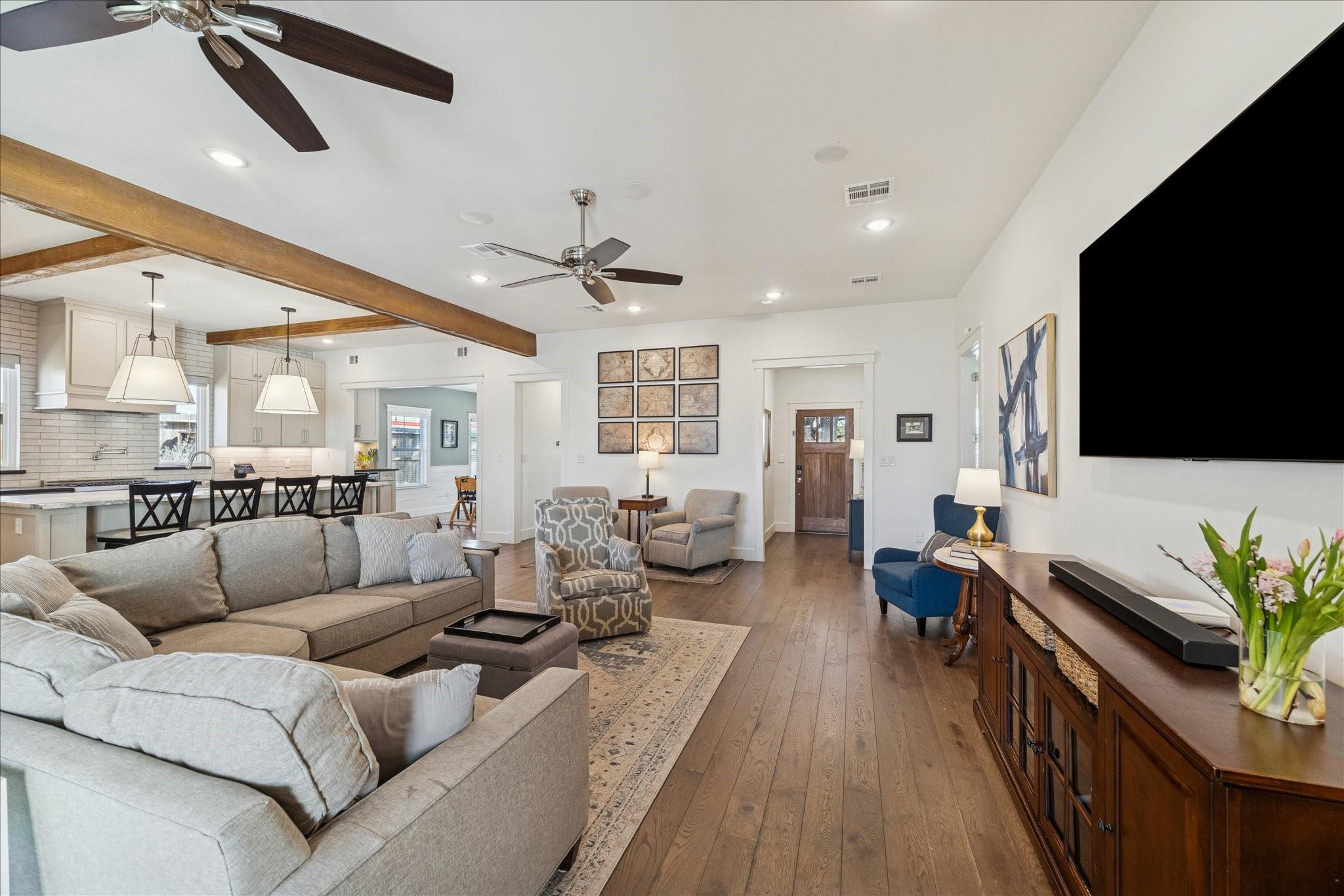 216 W 30th Street