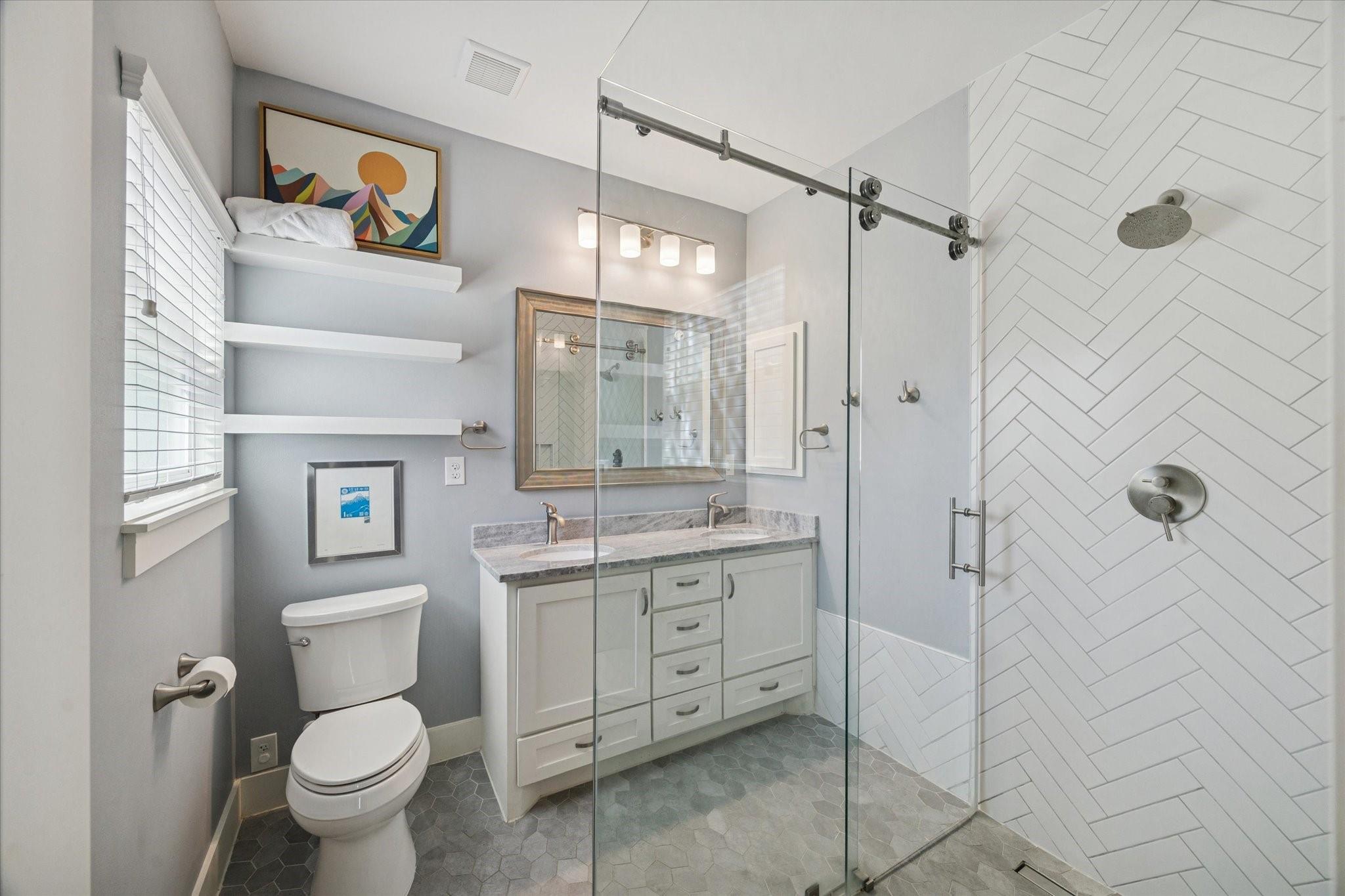 216 W 30th Street