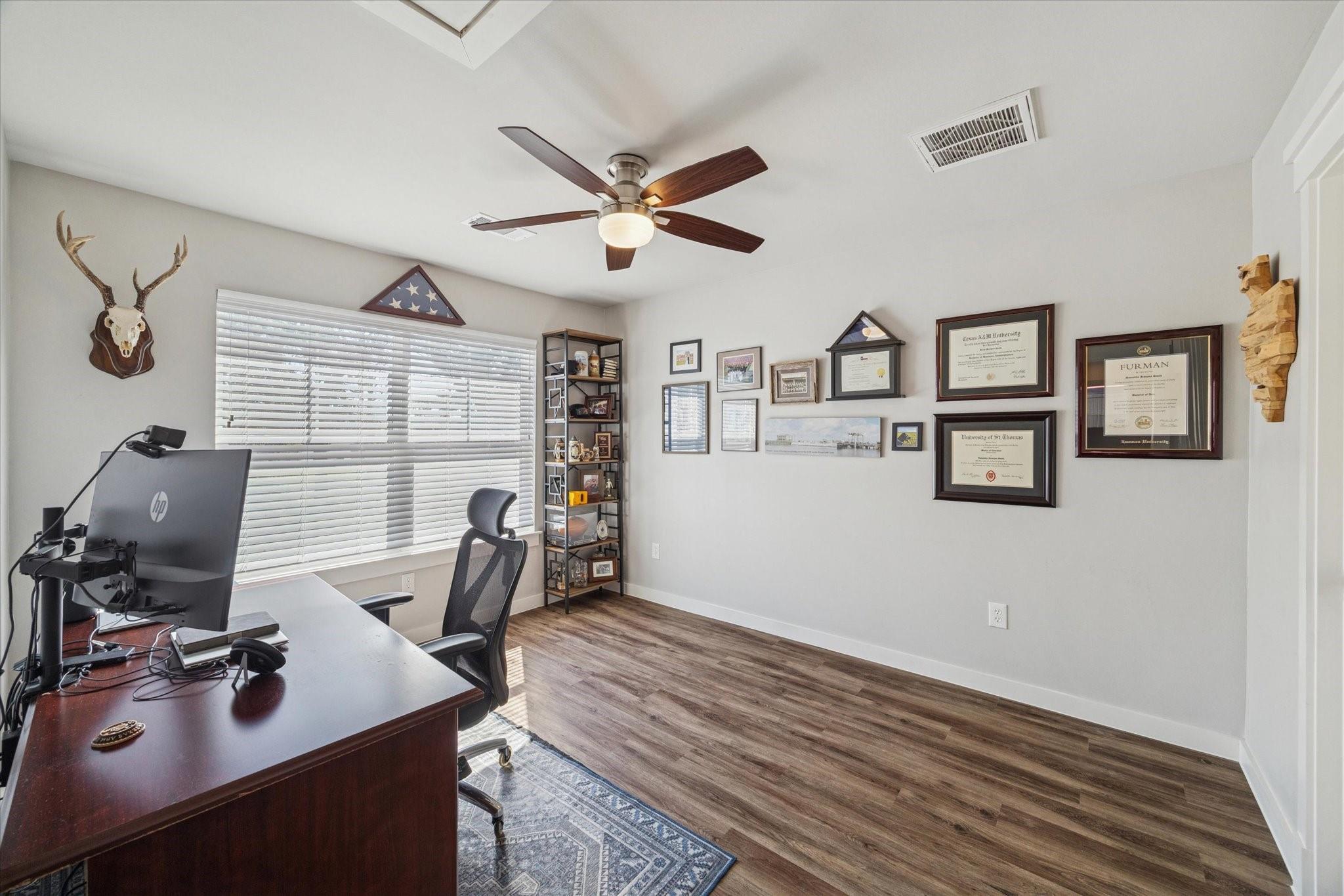 216 W 30th Street