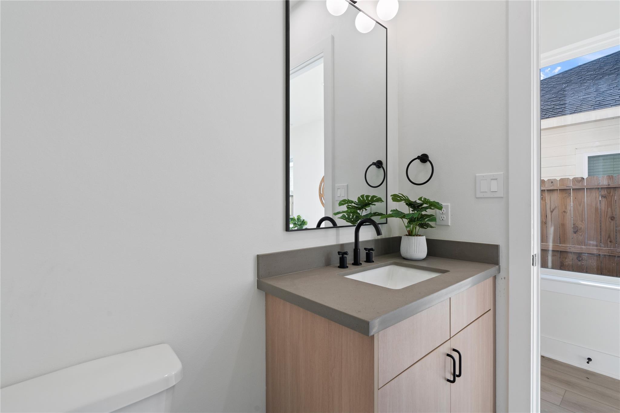 3615A Mt Pleasant Street, Houston