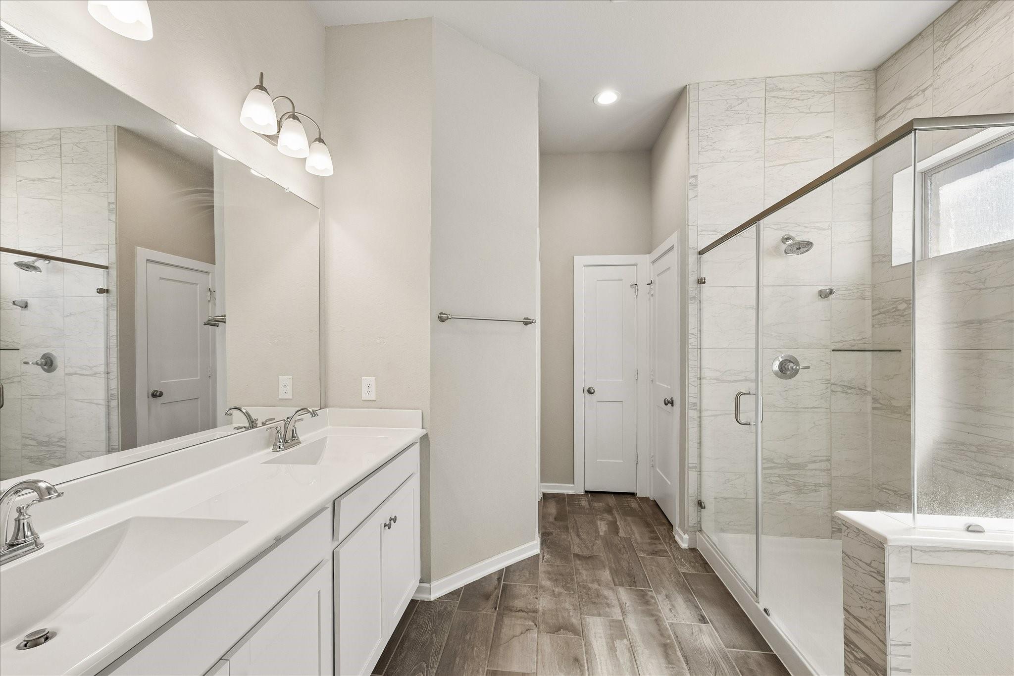 7043 Coneflower Creek