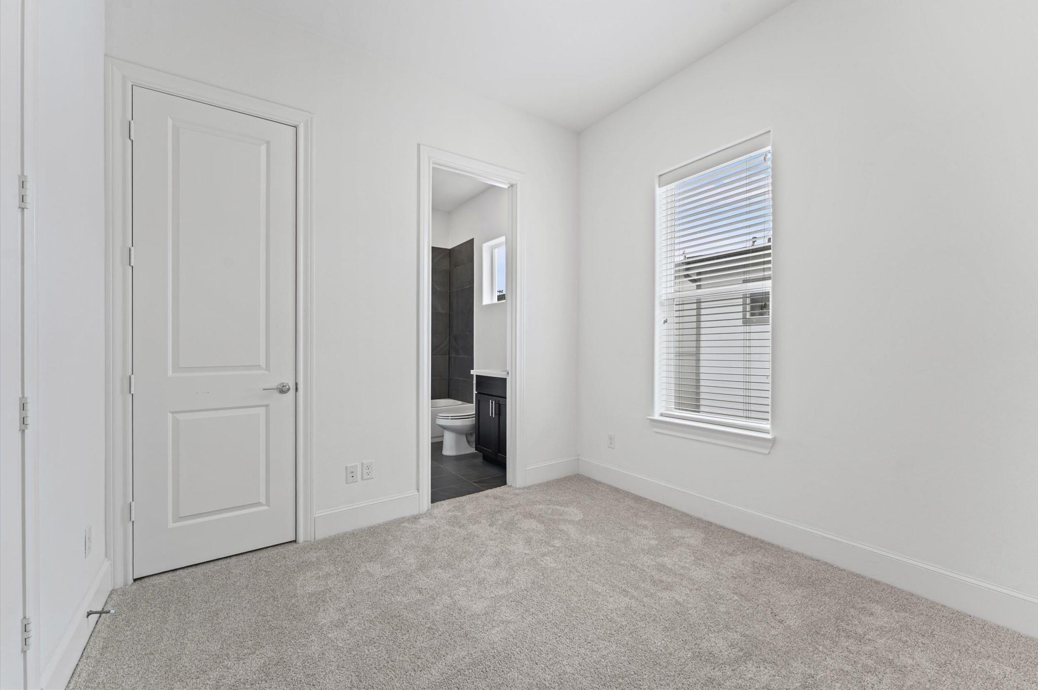 9635 Riddlewood Lane