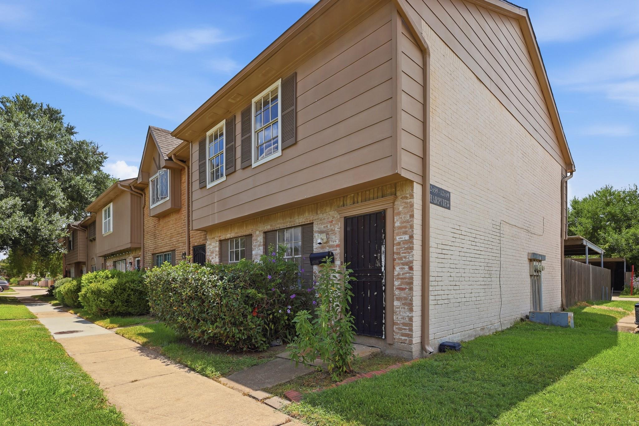12449 Sharpview Drive # 2449