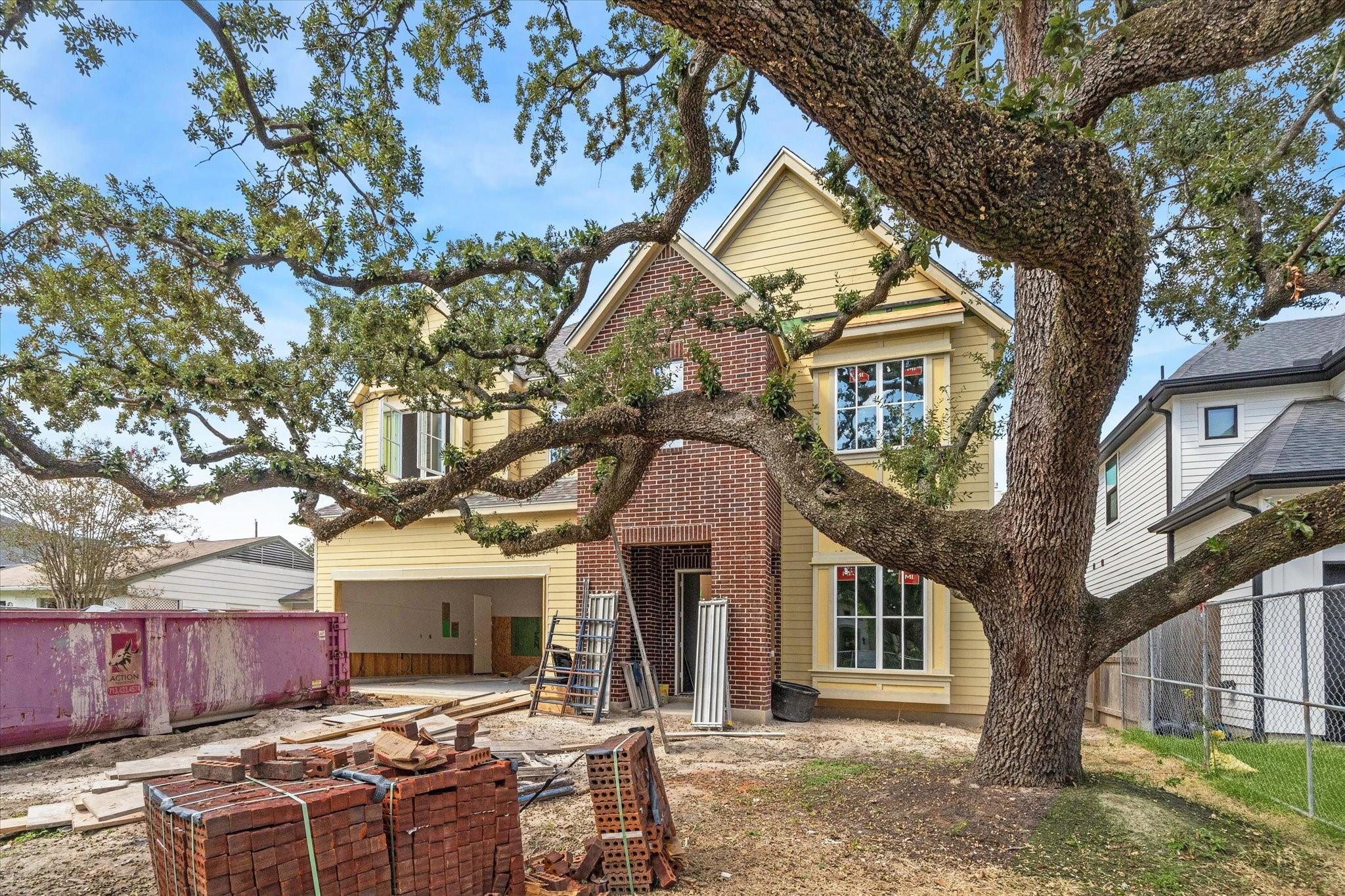 1614 Woodcrest Drive