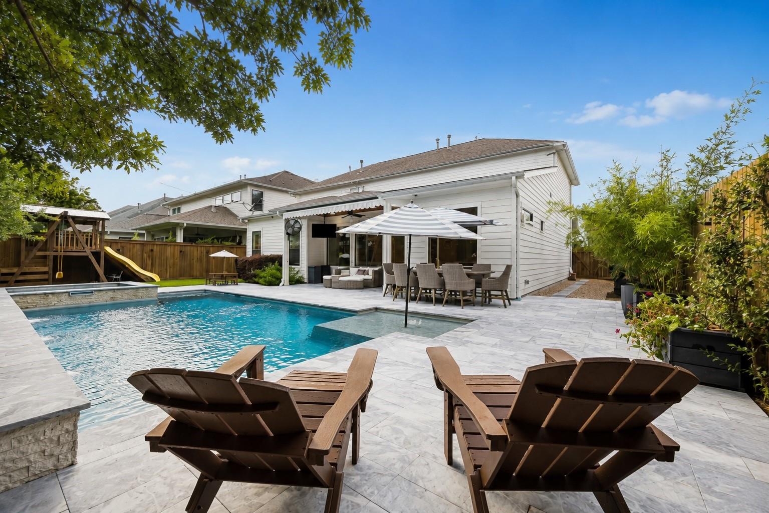 1407 Richelieu Lane