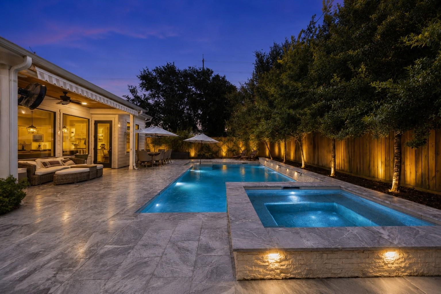 1407 Richelieu Lane