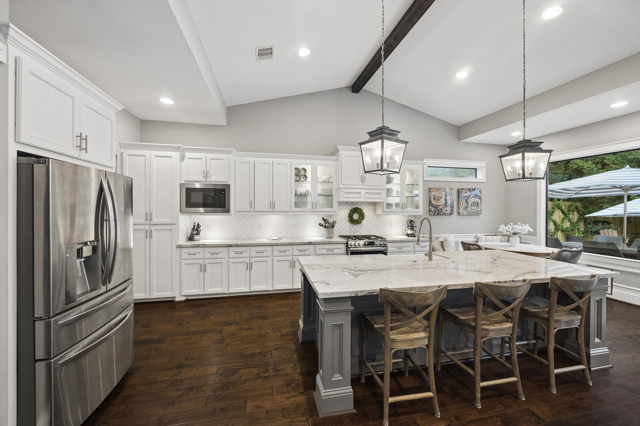 1407 Richelieu Lane