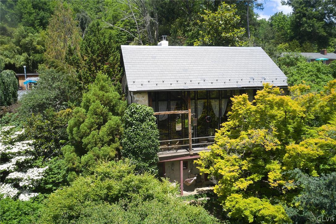 180 Sunnyside Road