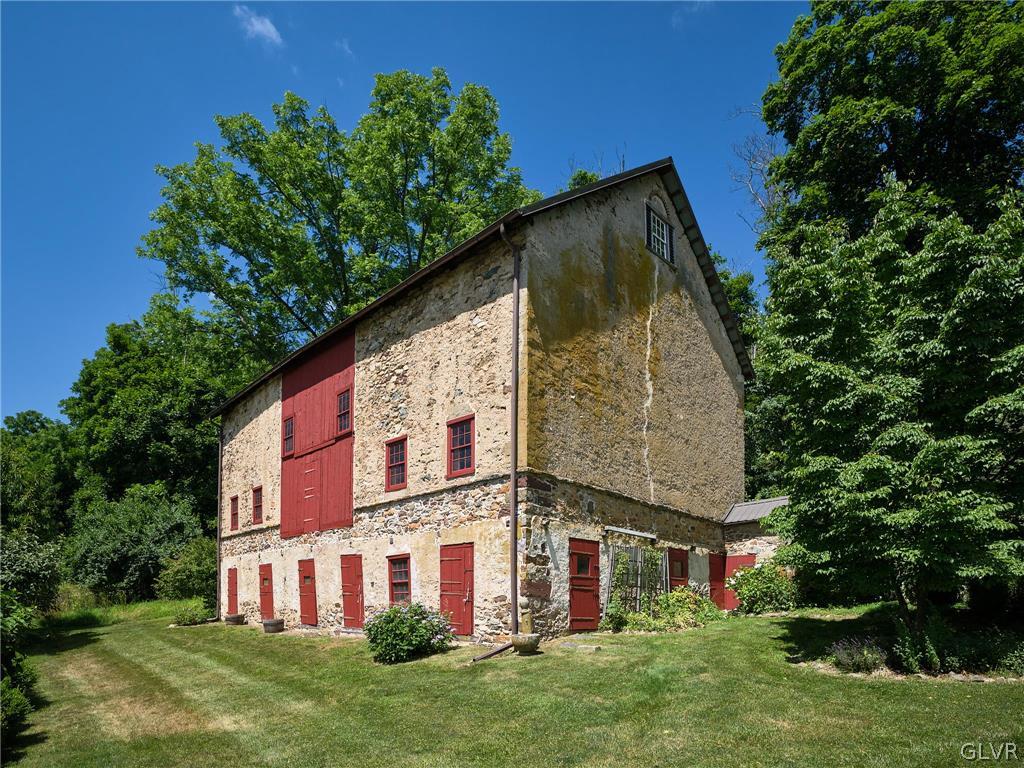 2884 Gallows Hill Road