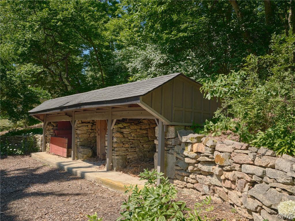 305 Bougher Hill Road
