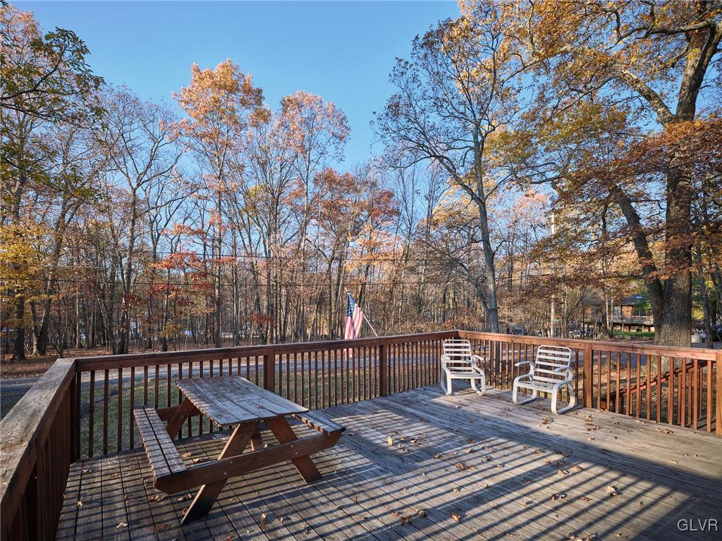 2524 Castor Road
