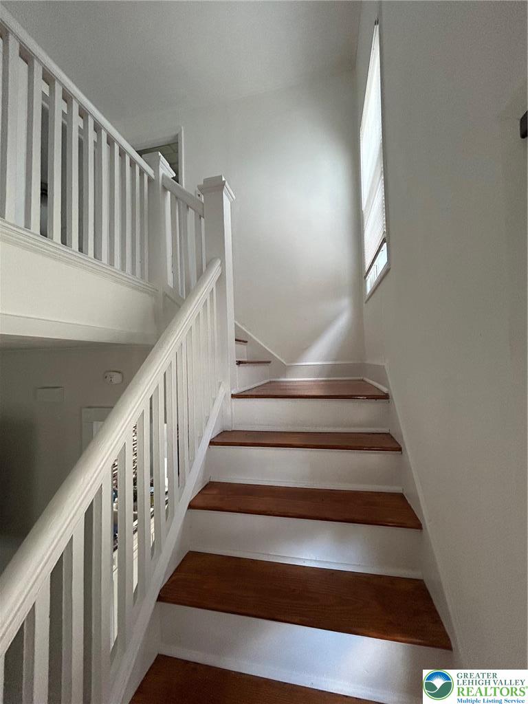 814 Bridge Street