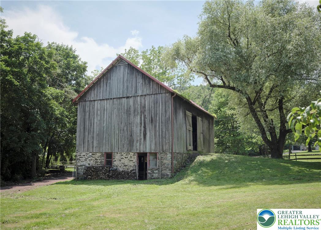 2529 Gallows Hill Road