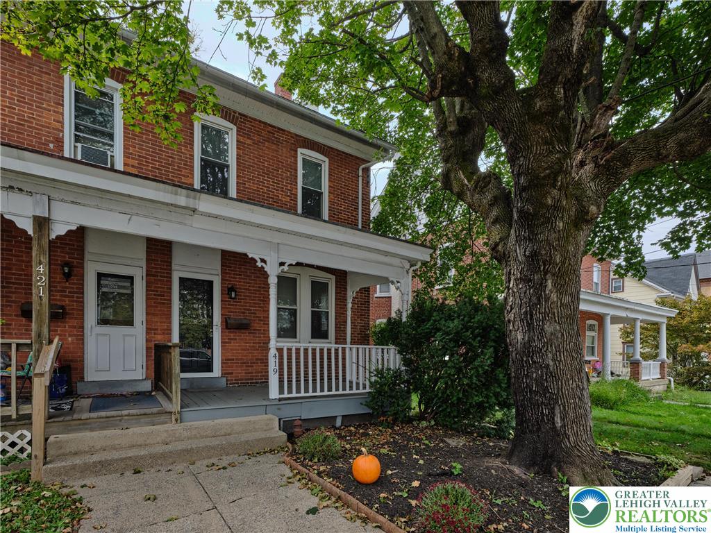 419 Seminary Street