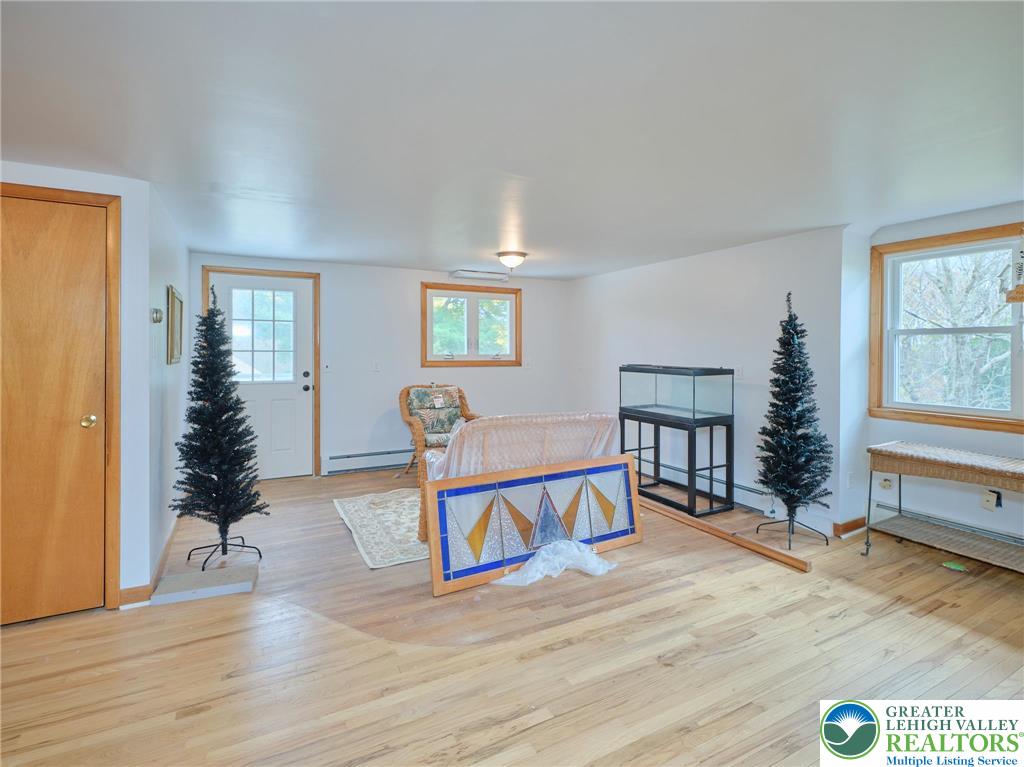 1419 Richlandtown PIKE
