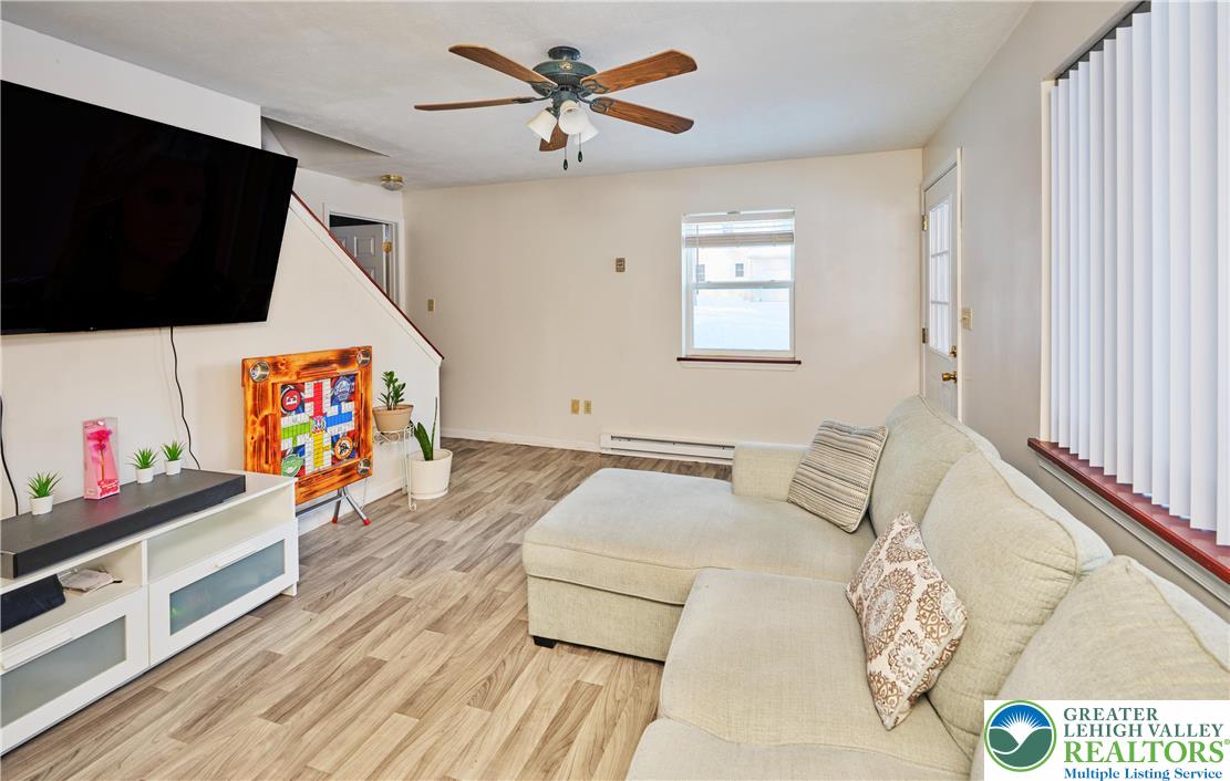 1216 Dogwood Lane