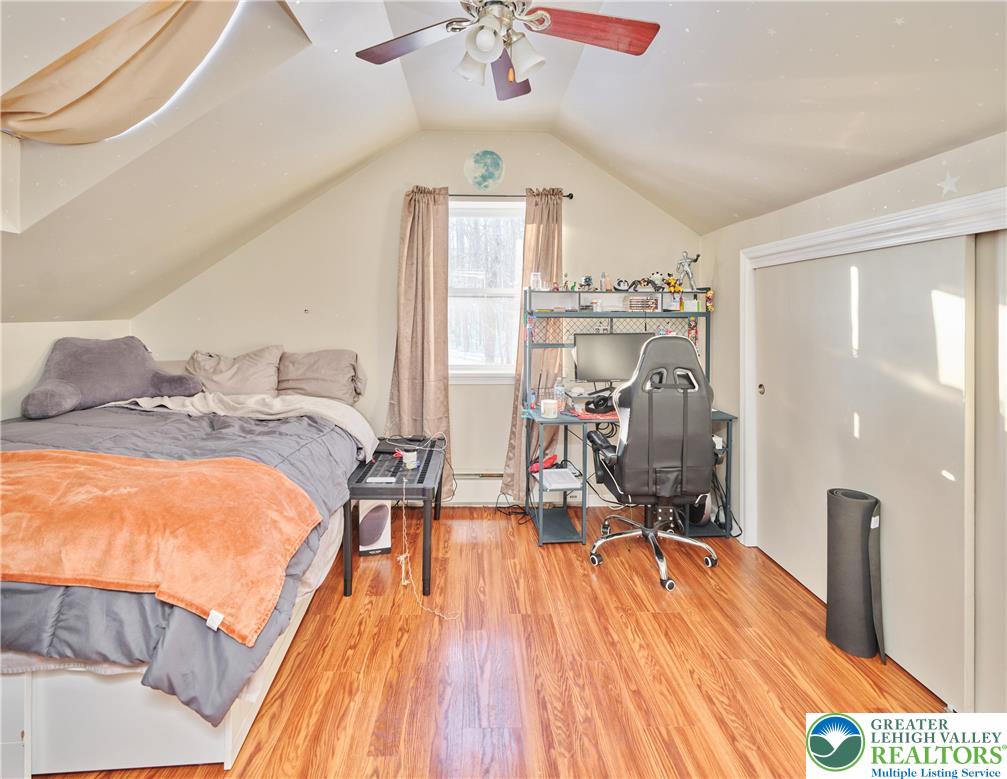 1216 Dogwood Lane