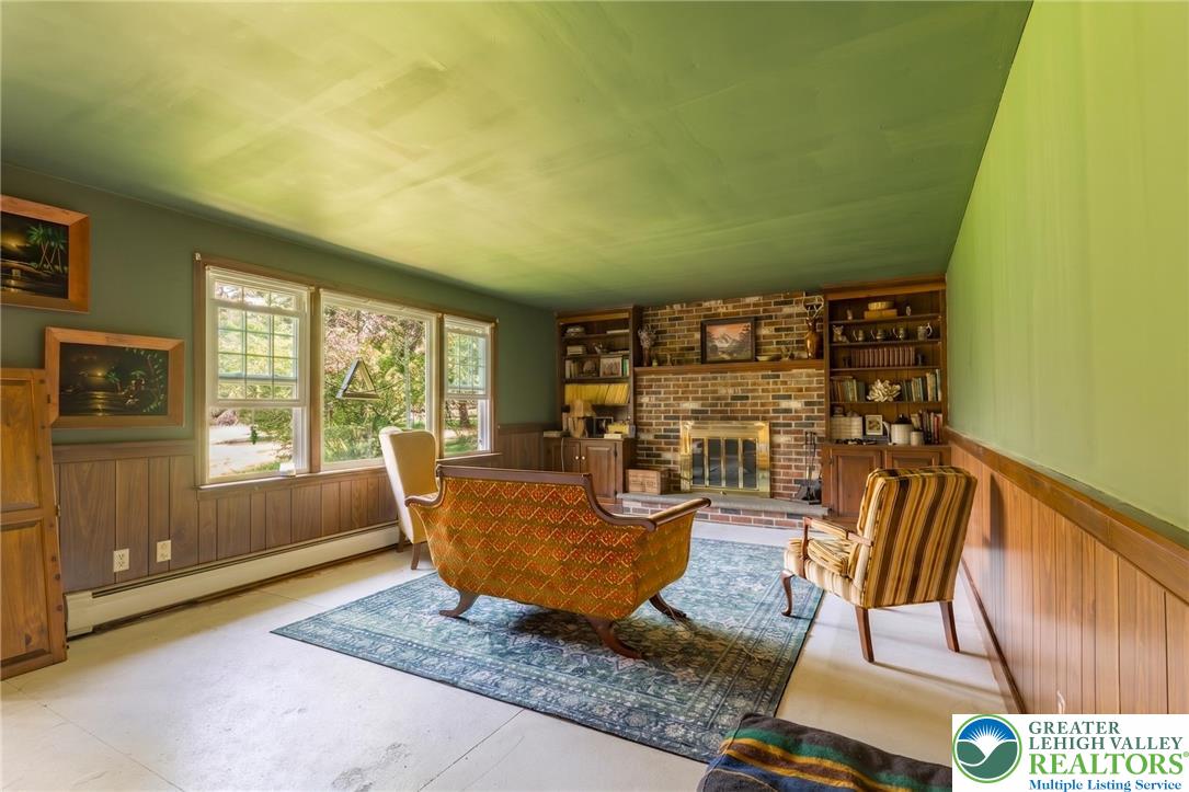 255 Park Drive