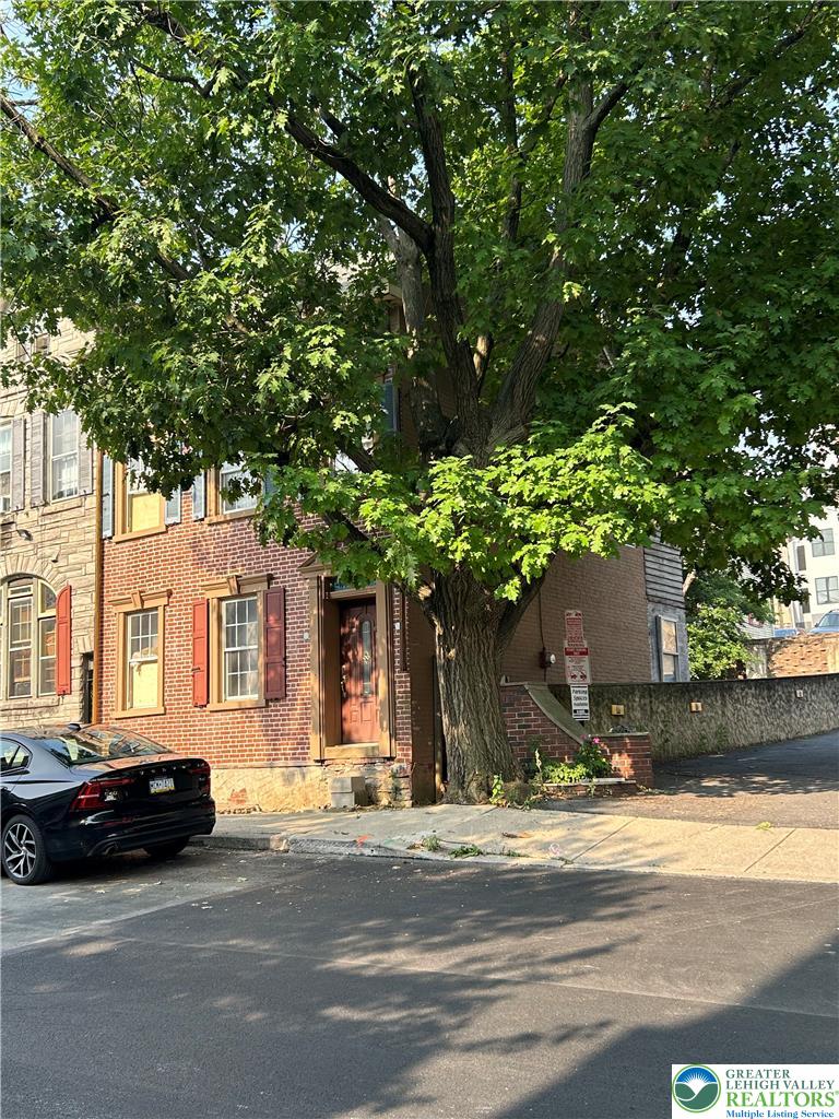 43 South 5th St