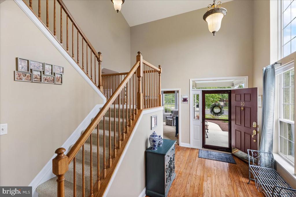 10 FITZGERALD LANE