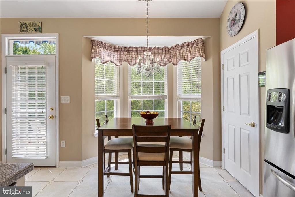 10 FITZGERALD LANE