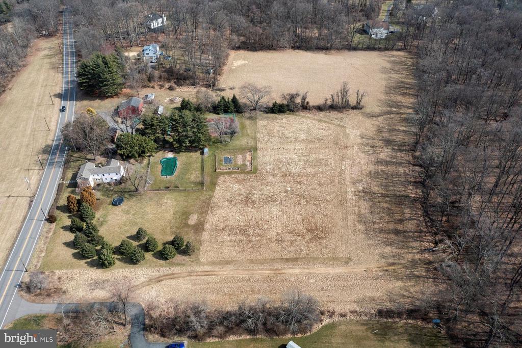475 SERGEANTSVILLE ROAD