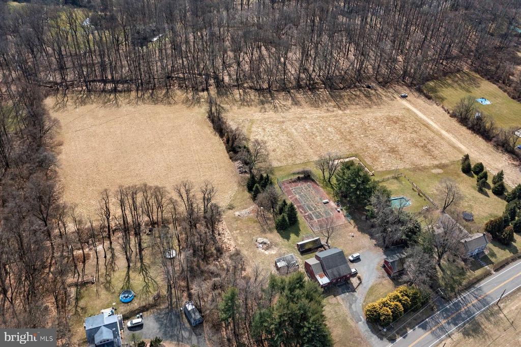 475 SERGEANTSVILLE ROAD