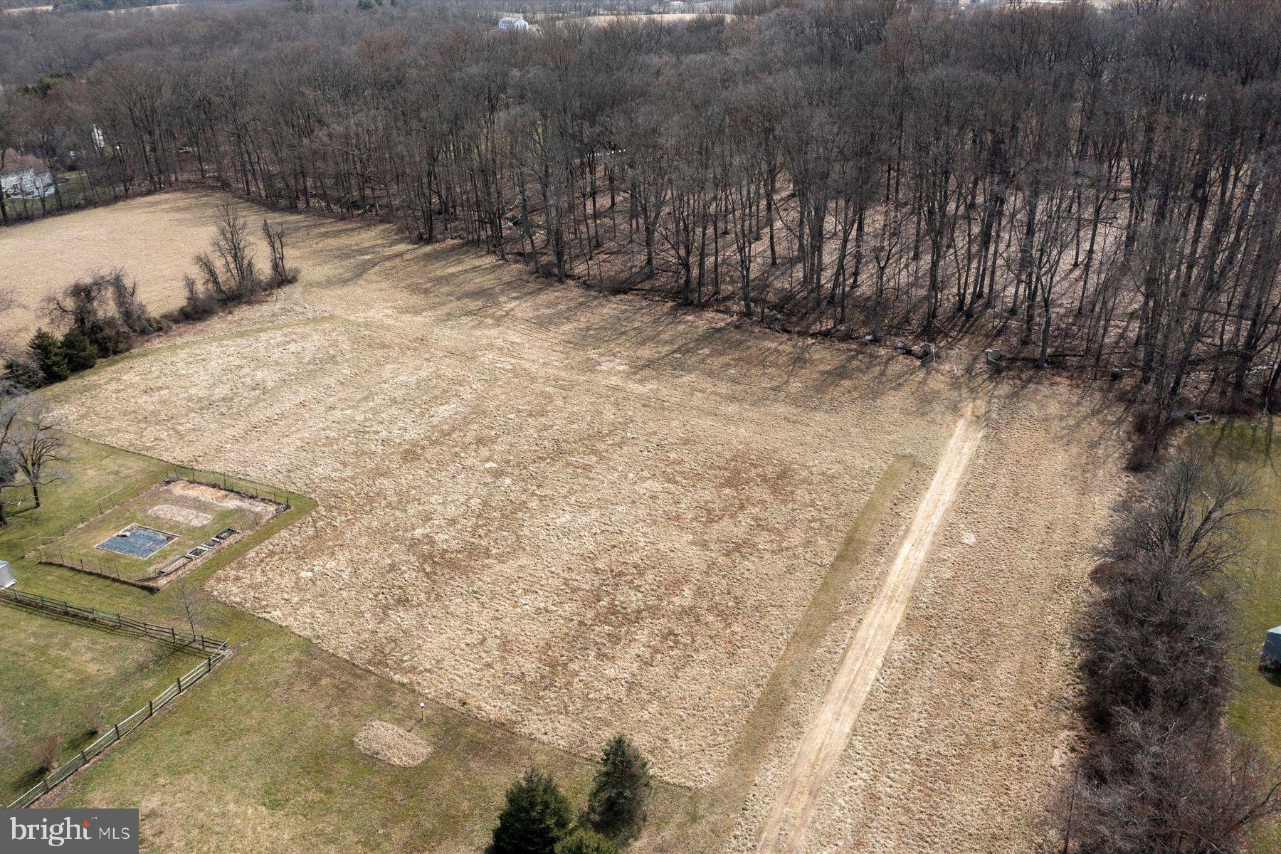 489 SERGEANTSVILLE ROAD